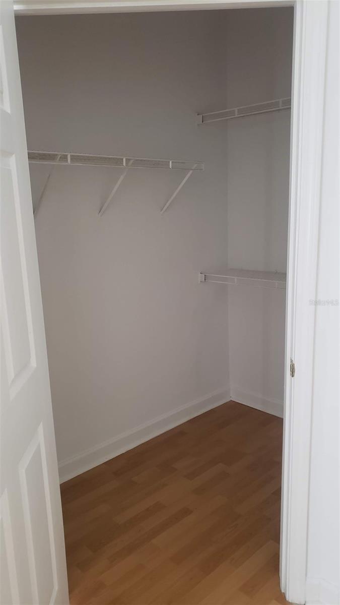 primary bd walk-in-closet