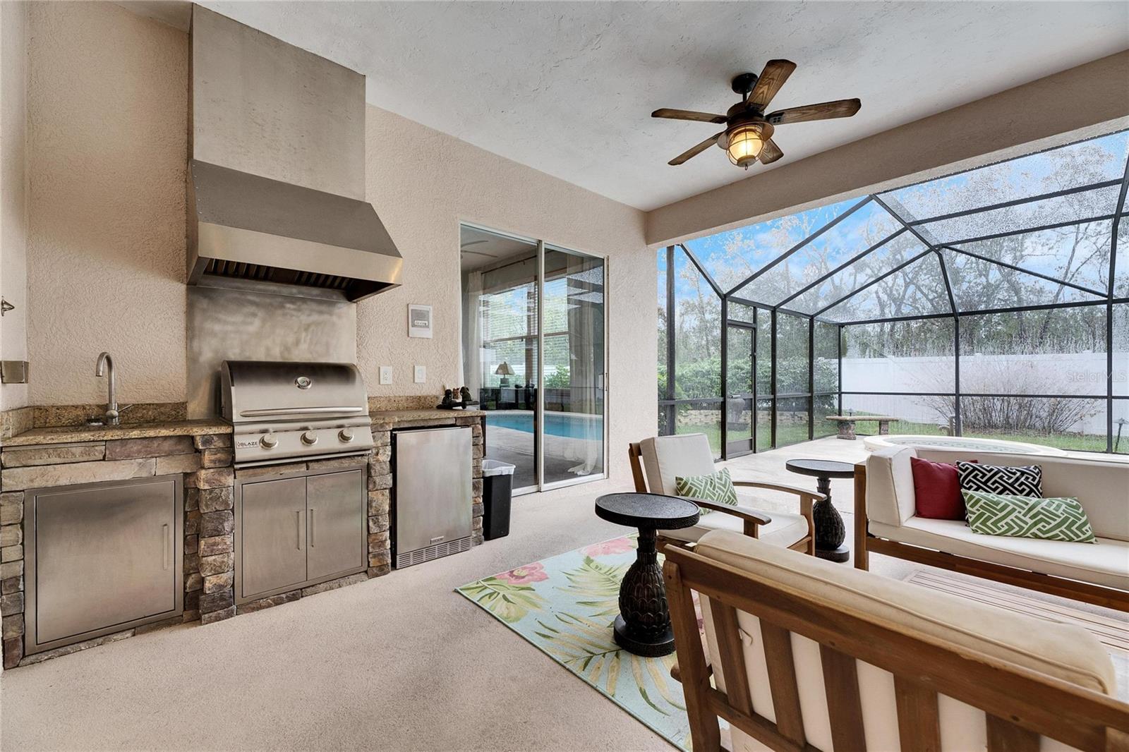 Beautiful Outdoor Kitchen