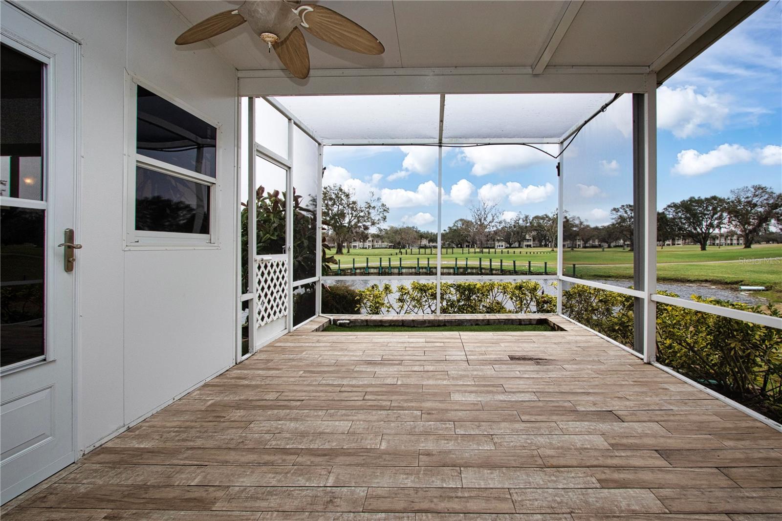 Screened/Covered Patio