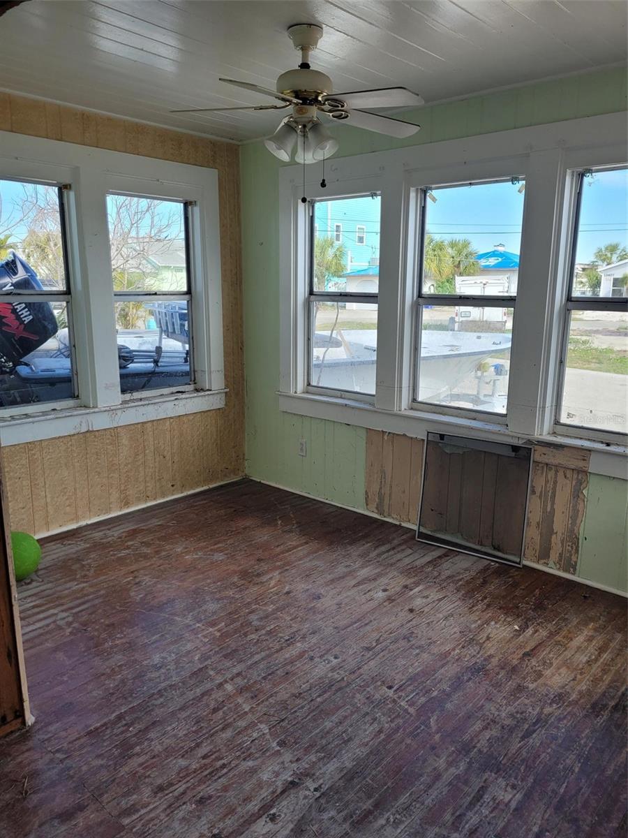 Front Apartment Sun Room