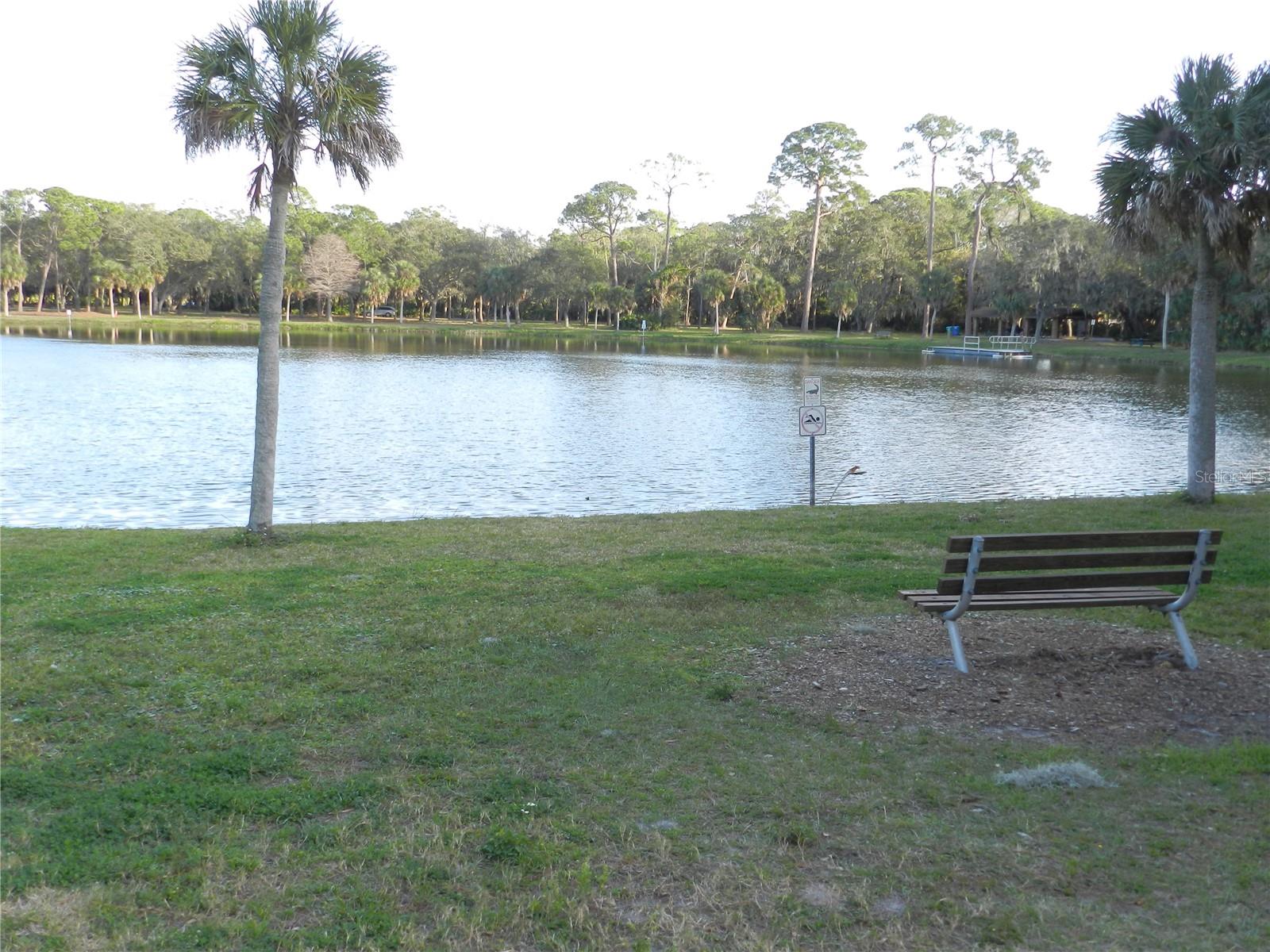 Lake Seminole Park