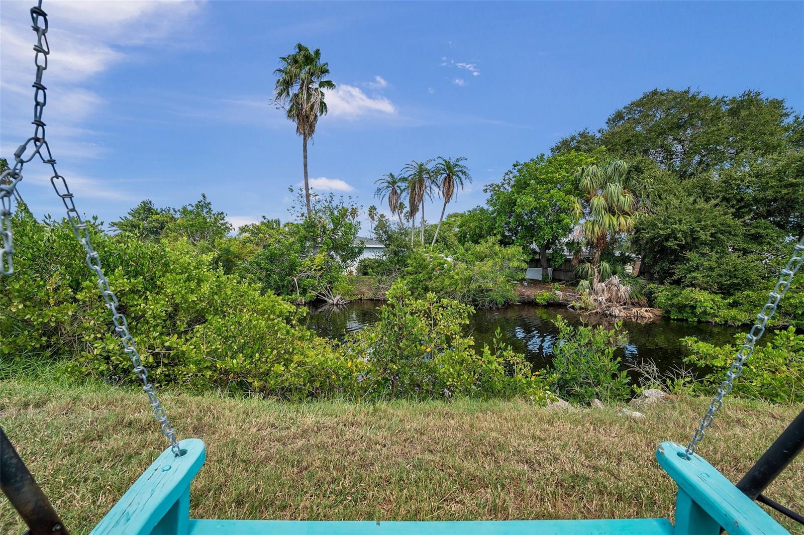 Great place to sit and enjoy the Florida sun!