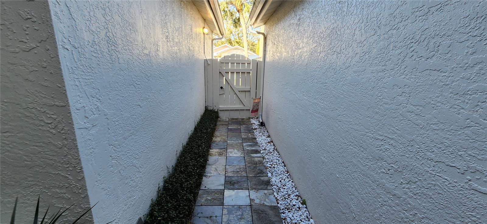 Tile Entry facing north