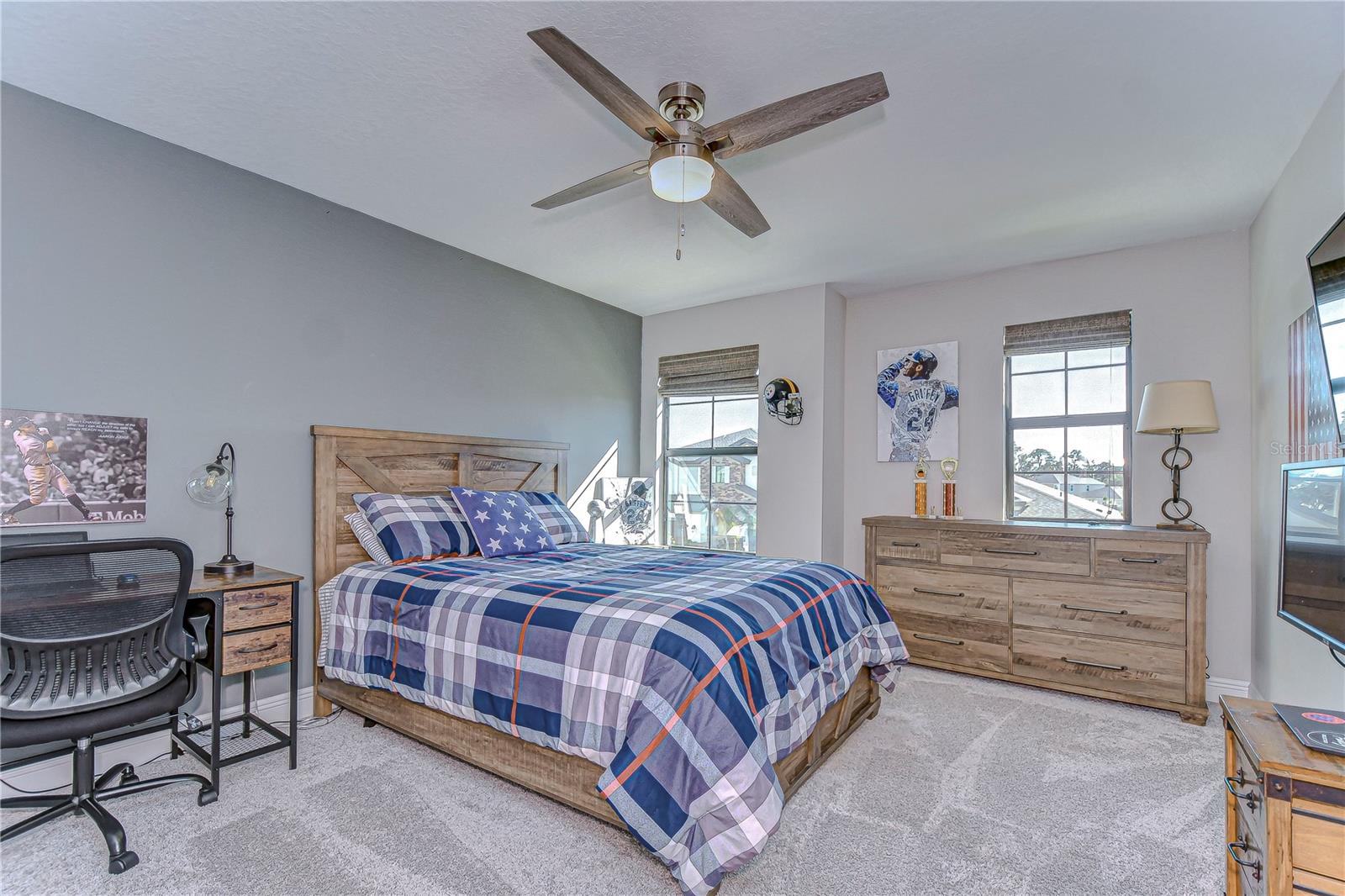 Fourth bedroom with plenty of natural light!