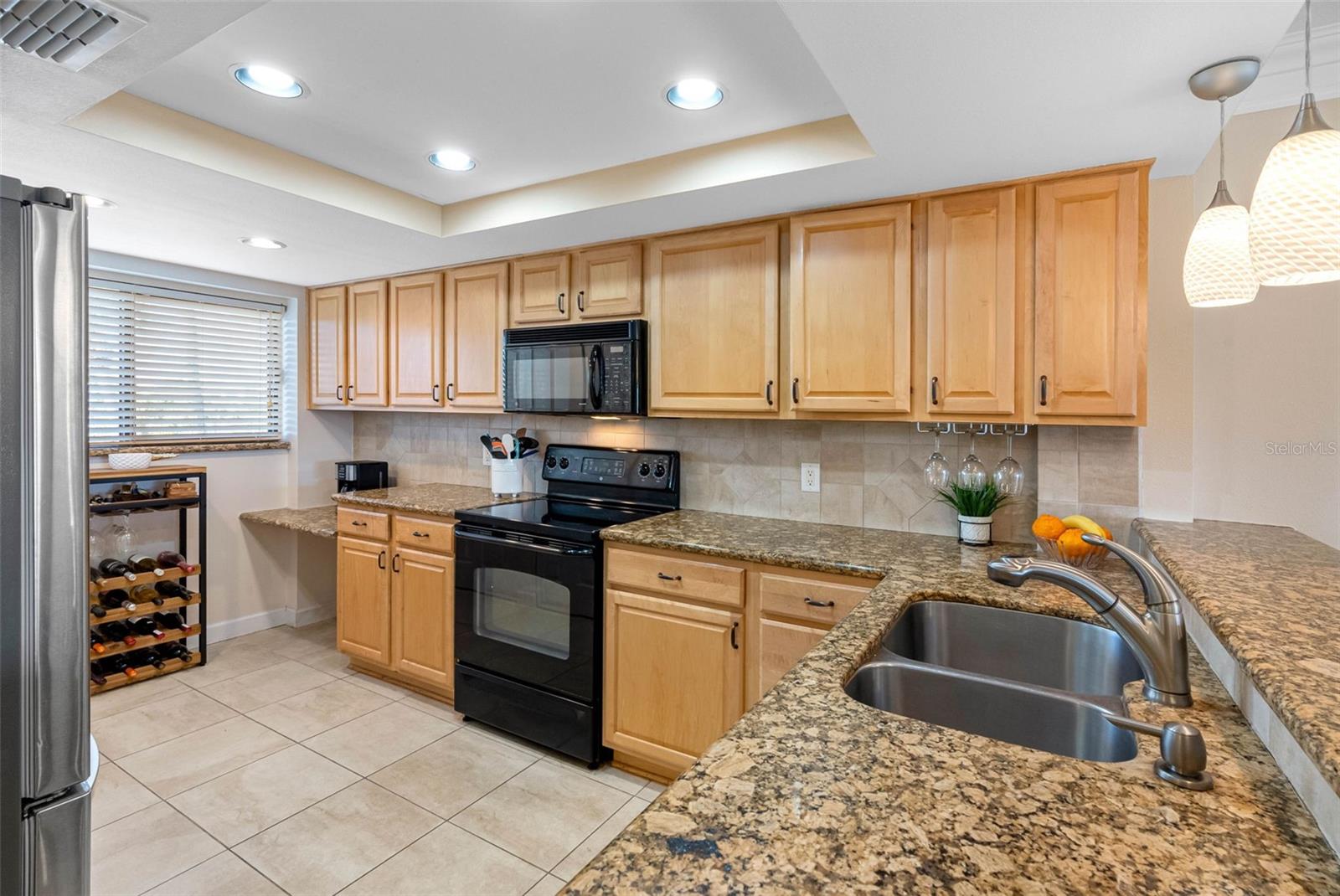 Coastal Kitchen with Granite & Storage Galore!