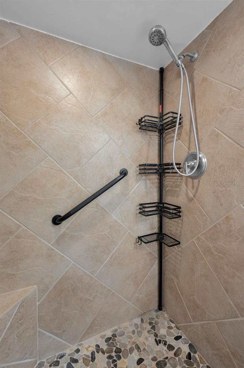 En-suite bathroom shower