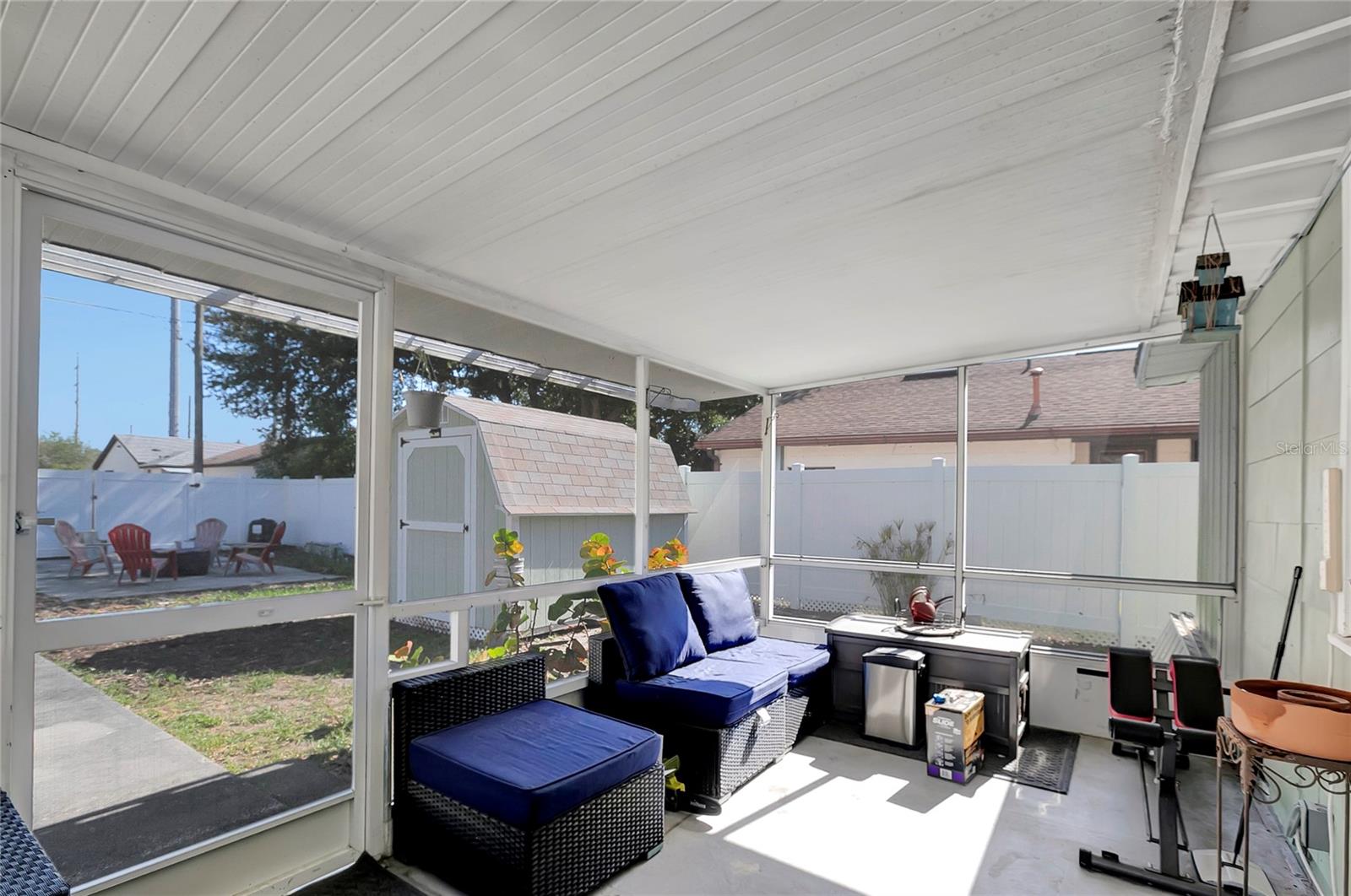 screened porch