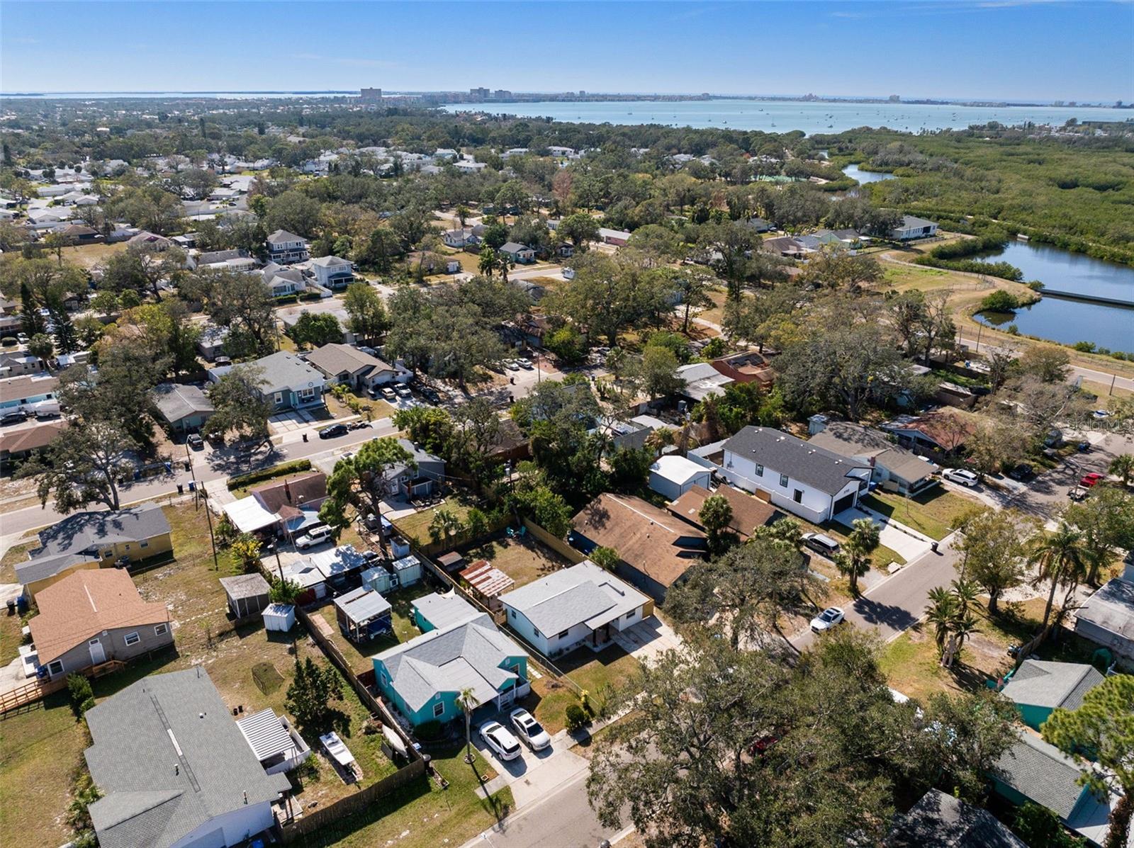 This adorable sun-filled bungalow is in a phenomenal location – just minutes to downtown and a quick car ride to area beaches!