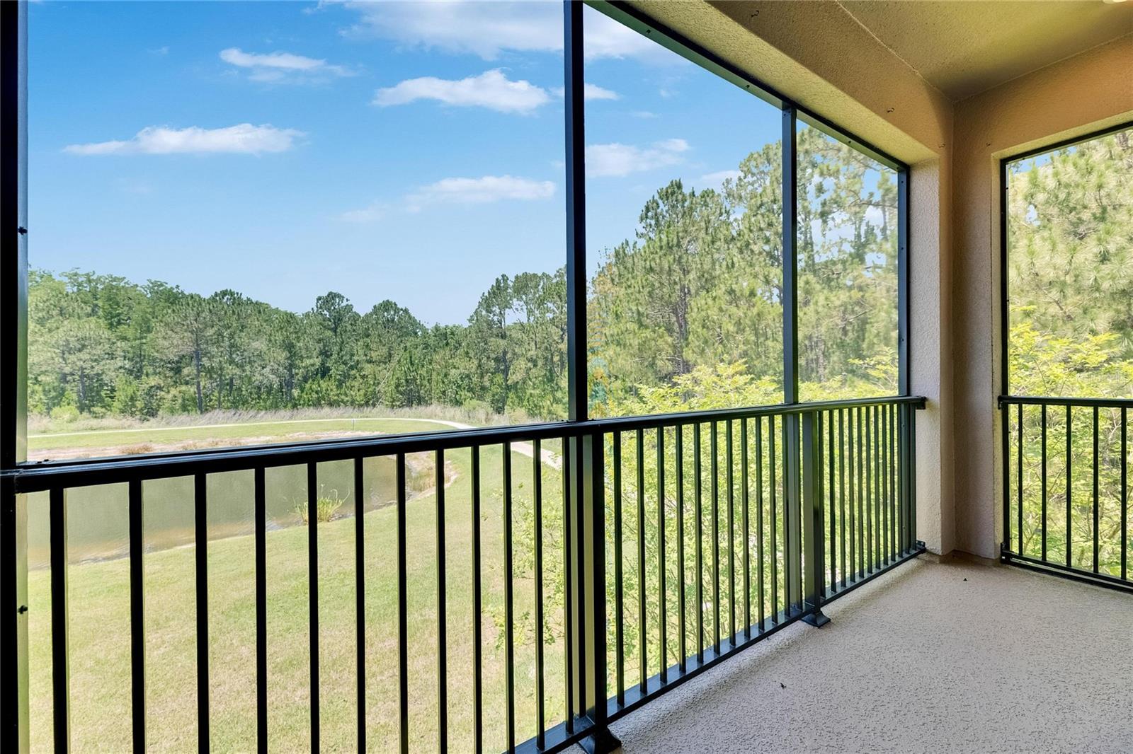 Second -Floor Screened Porch