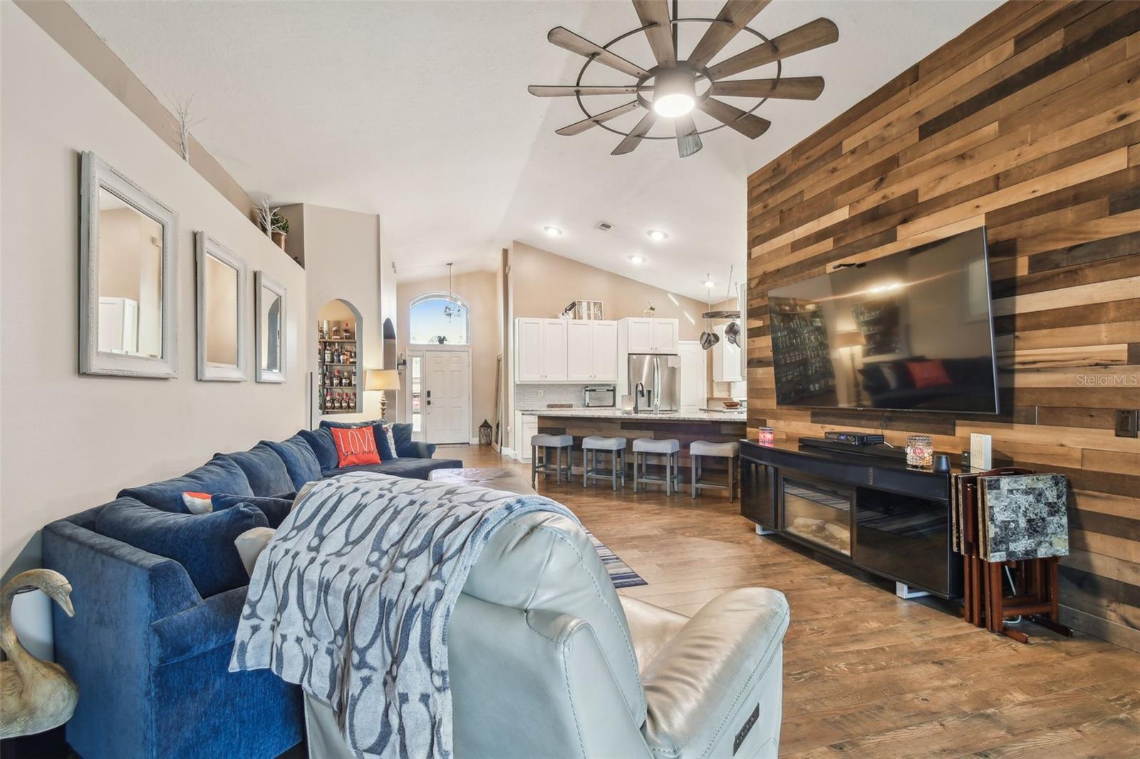 Open concept between kitchen & family room