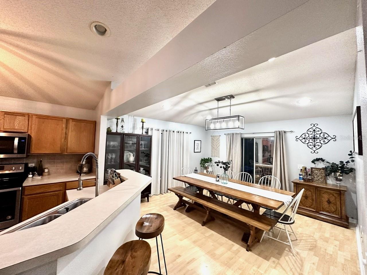 Kitchen with Sliding doors to backyard