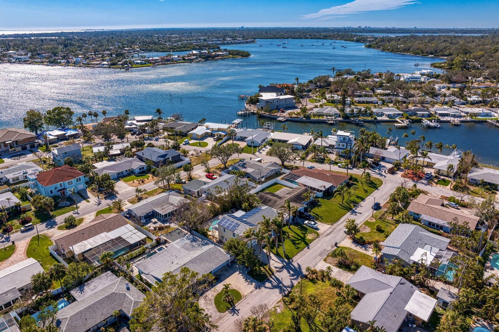 More views of this waterfront community