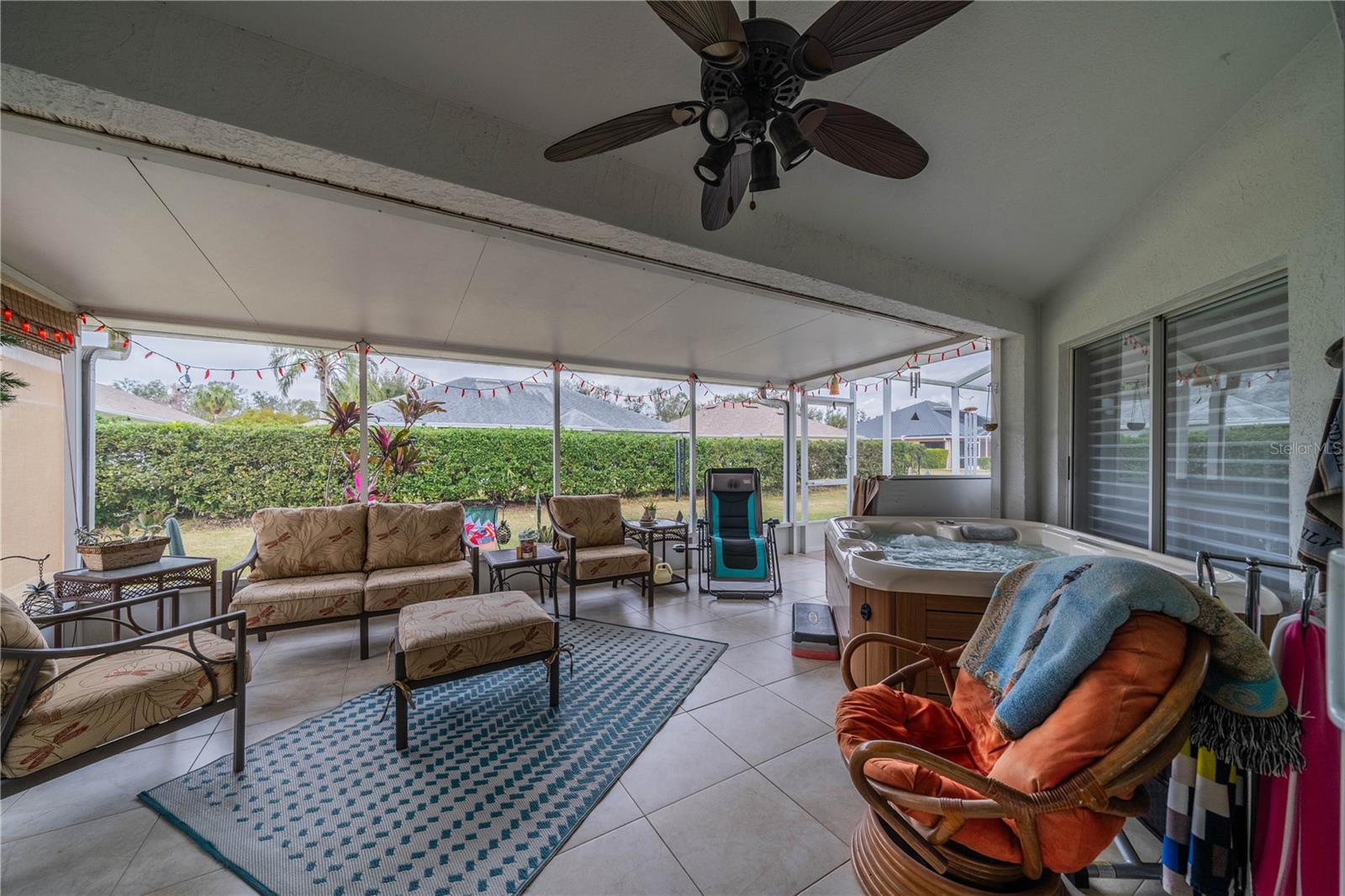 Lanai Seating area with Hot Tub