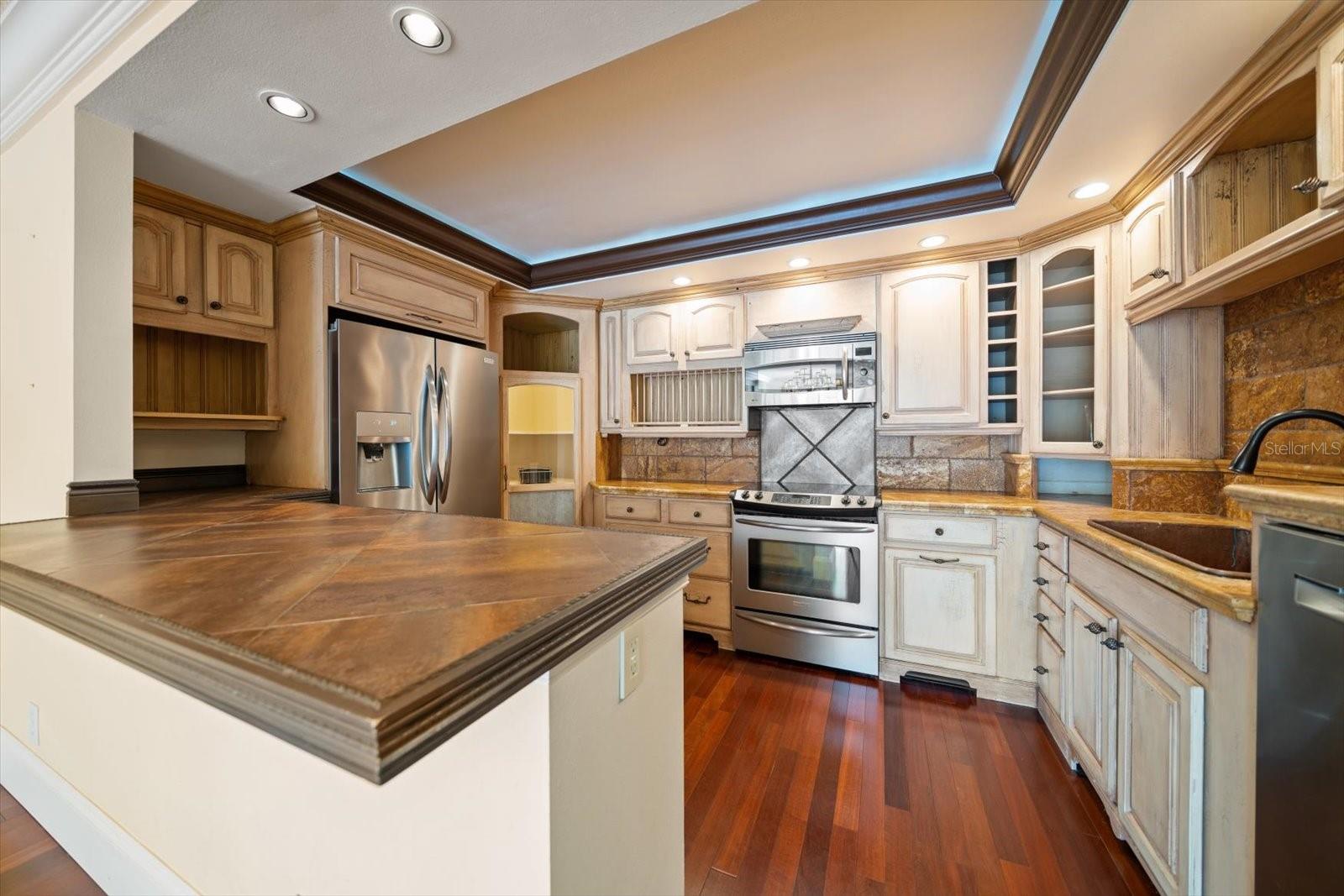 Beautifully remodeled kitchen