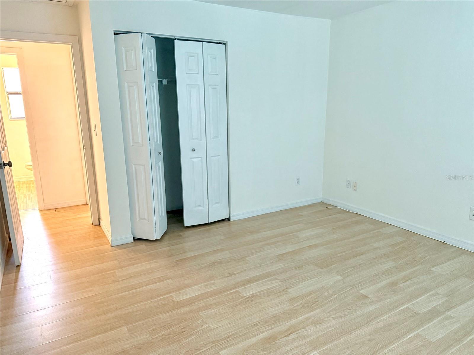 2bd BR Closet