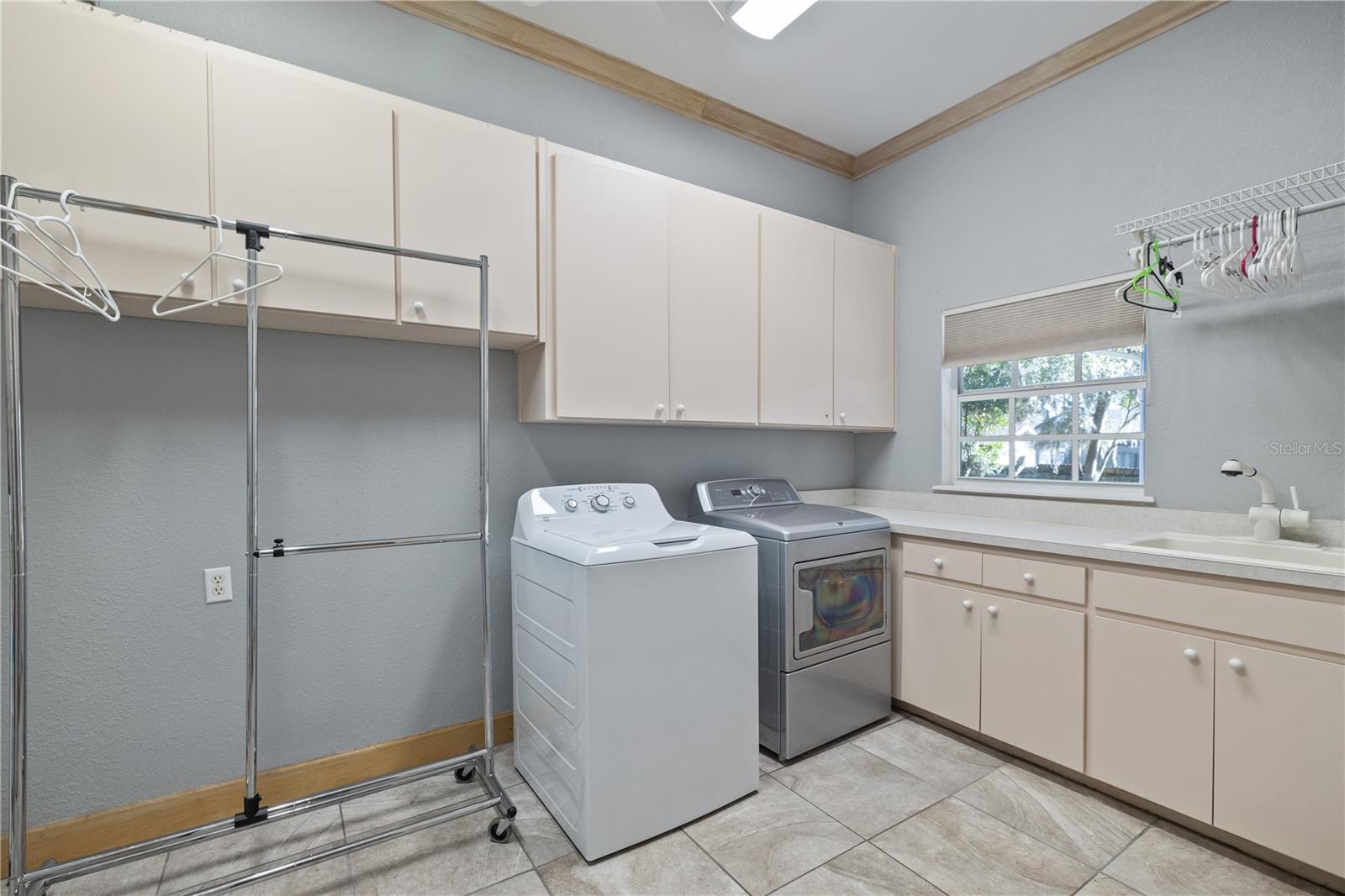 Oversized Laundry Room