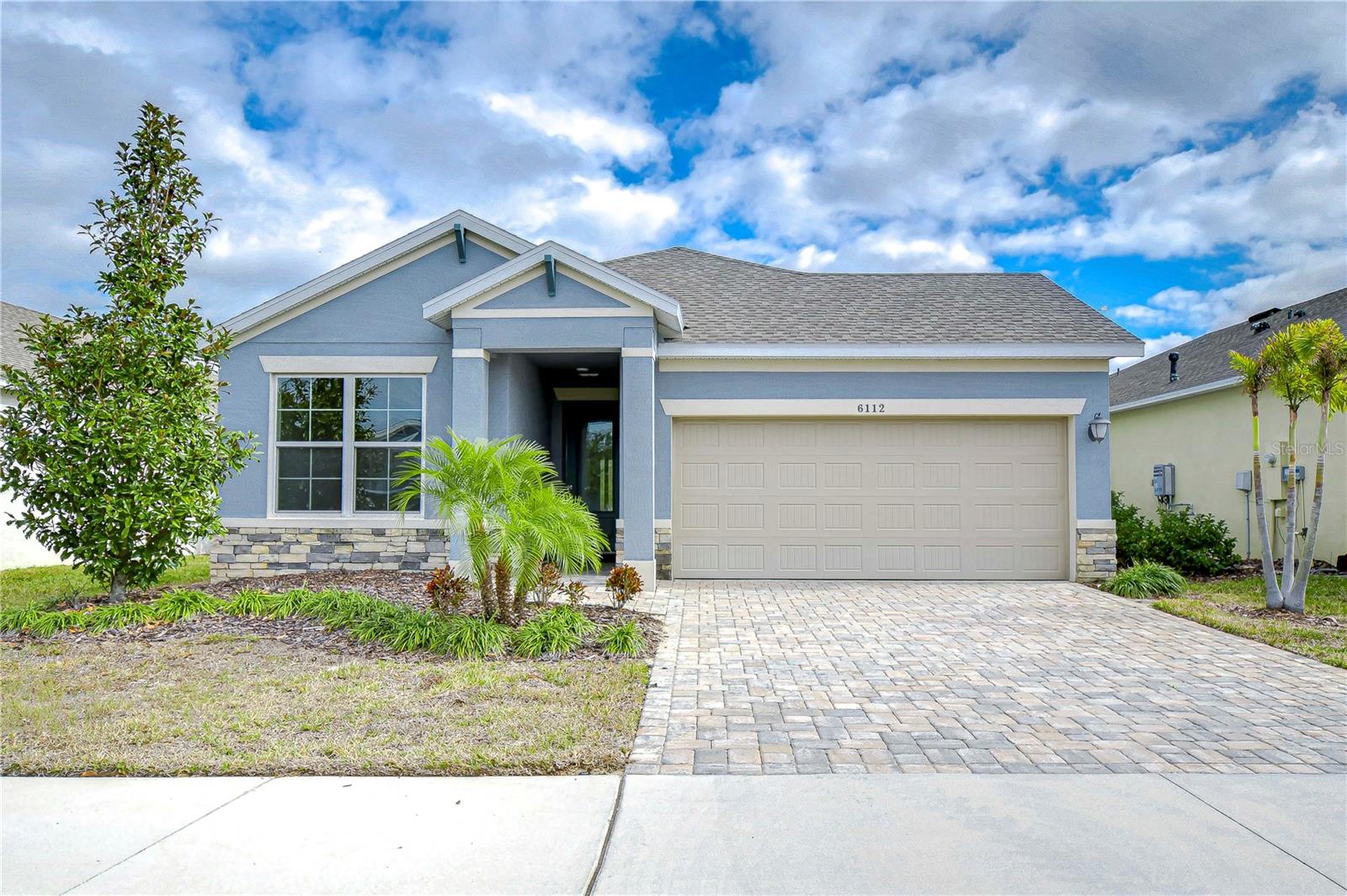 Gorgeous home located in the 55+ community of Encore at Fishhawk Ranch!
