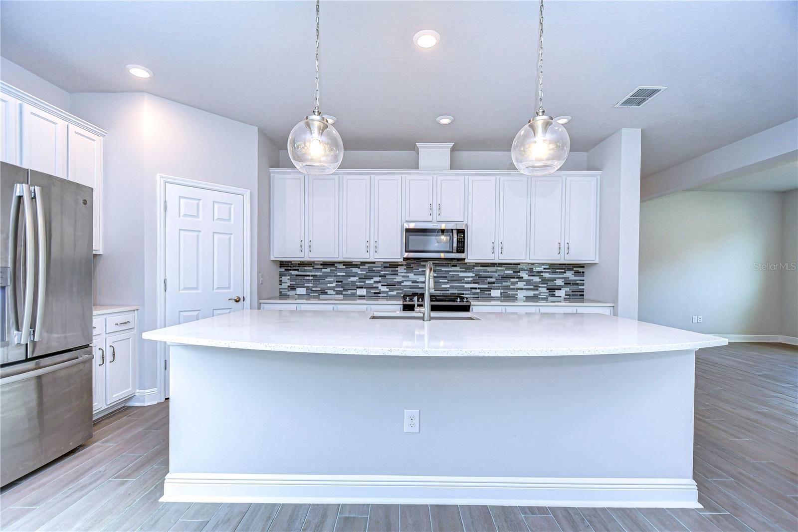 STUNNING kitchen!