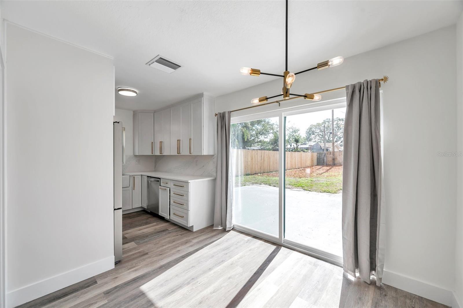 Dining area/Kitchen