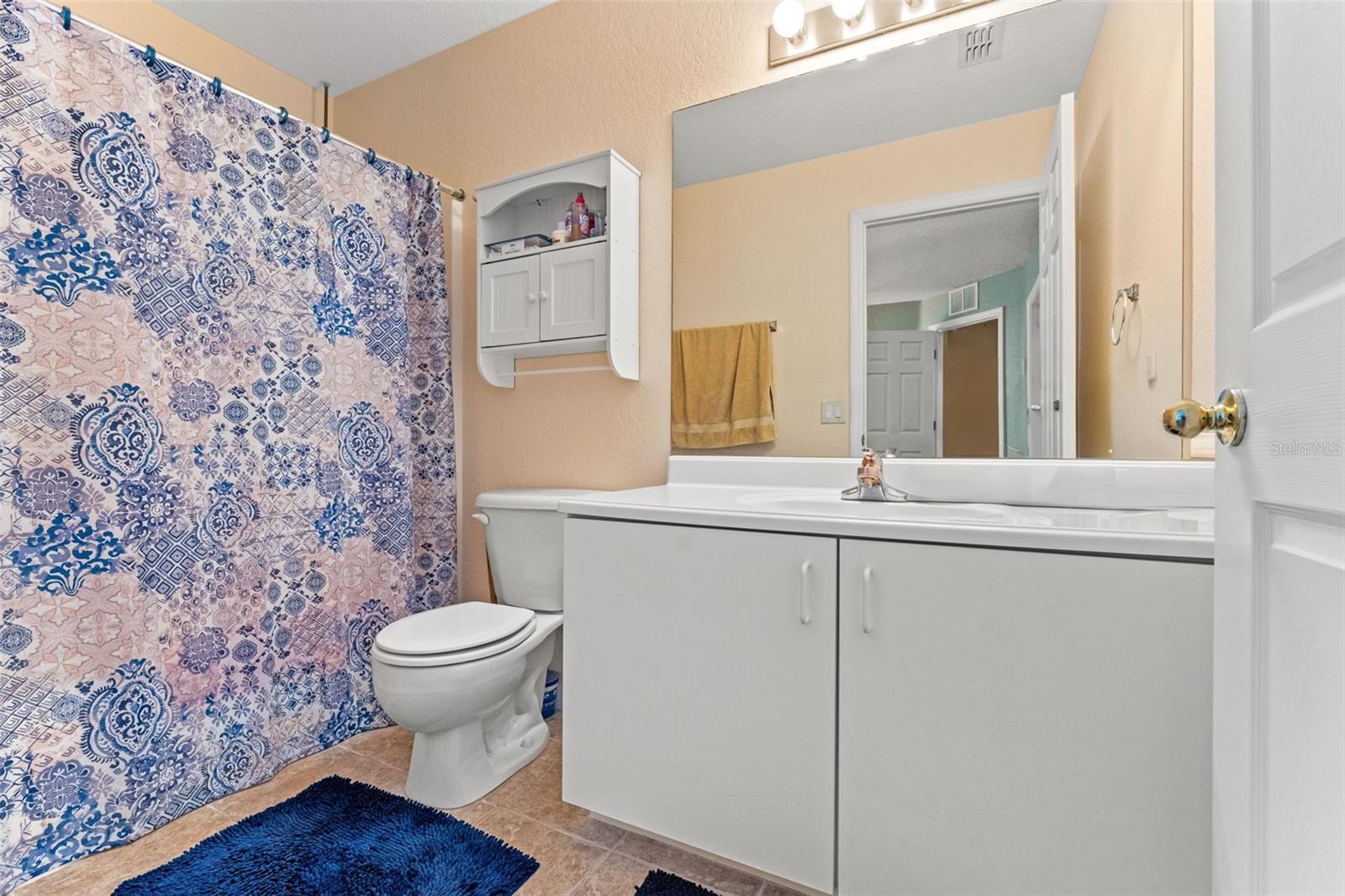 2nd primary suite bathroom