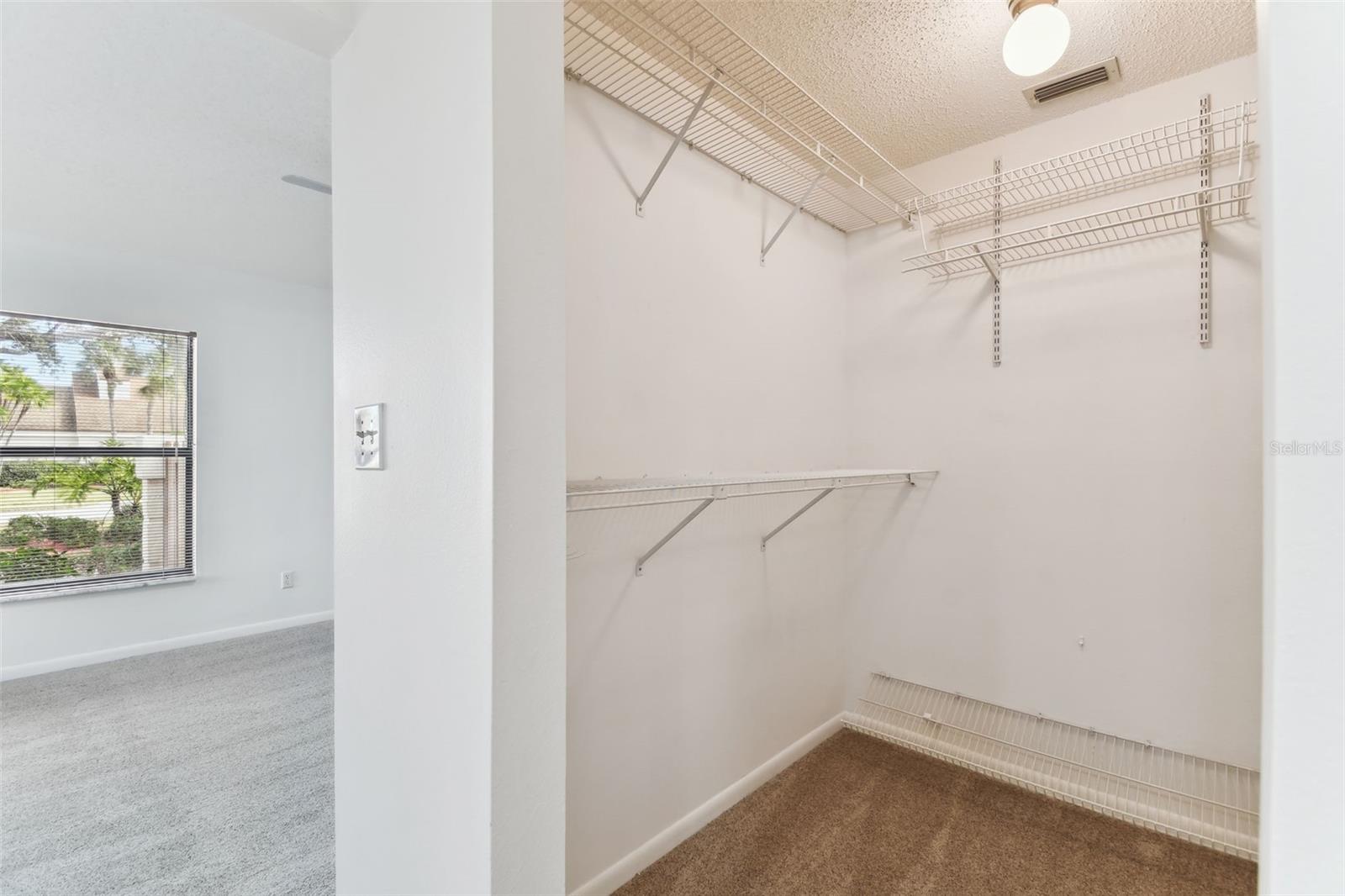 Main bedroom walk-in closet