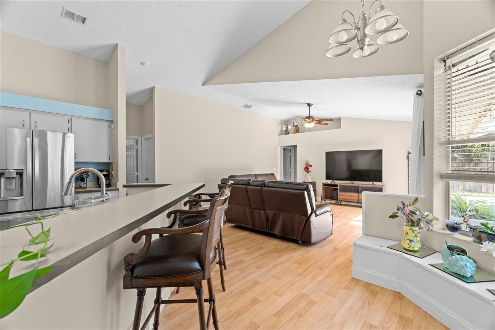 Entry into family room and kitchen nook