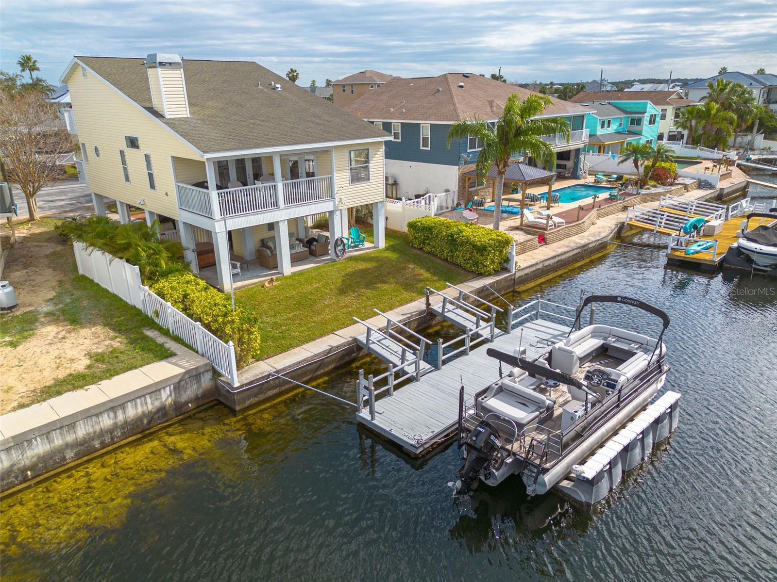 Deep Water Dock with 10,000 lb Lift