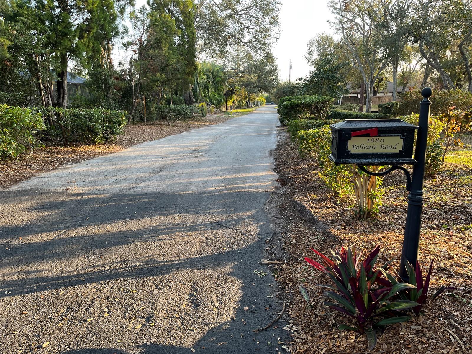 Private road to Belleair Road