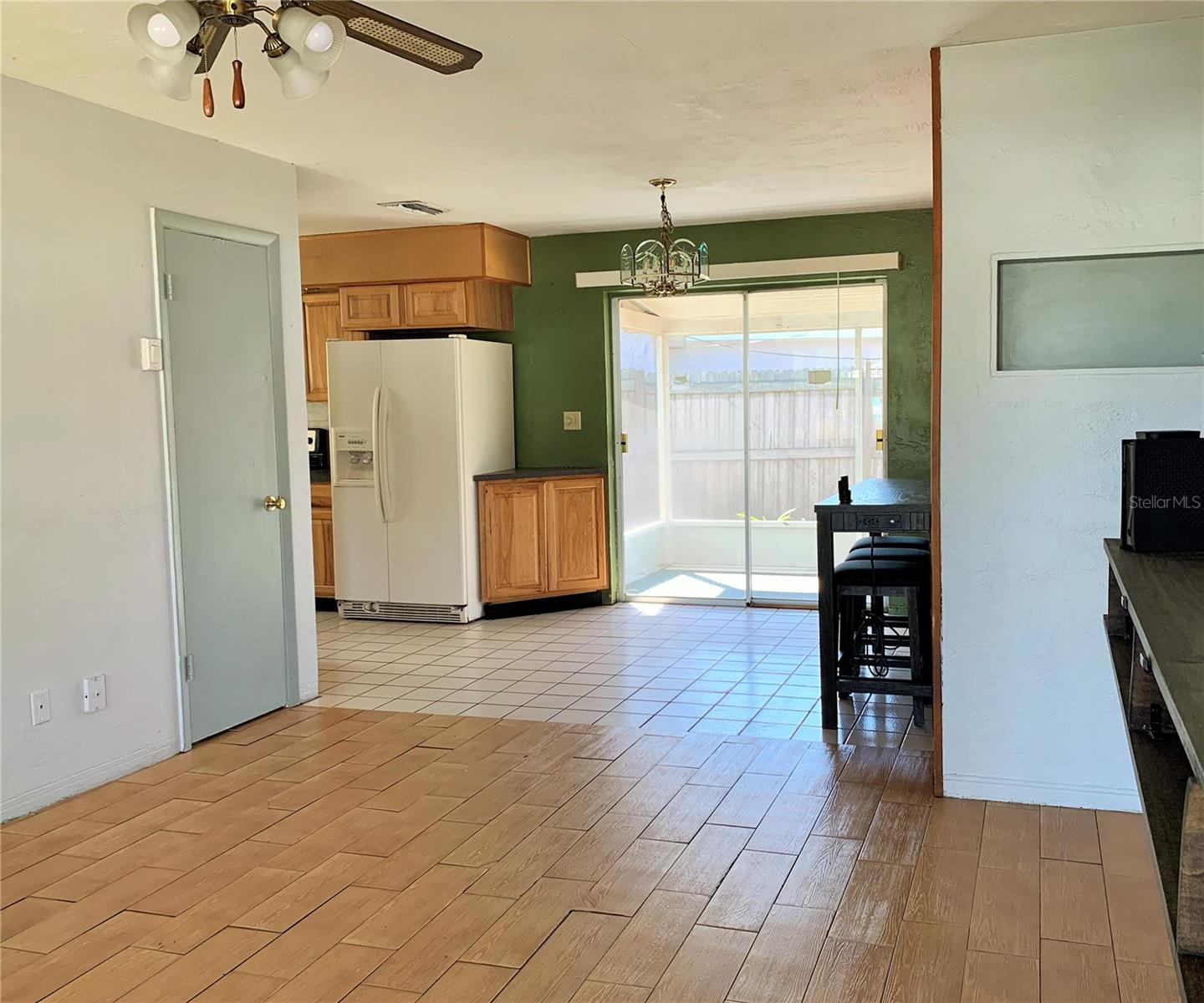 Living Room/Dining Room Combo