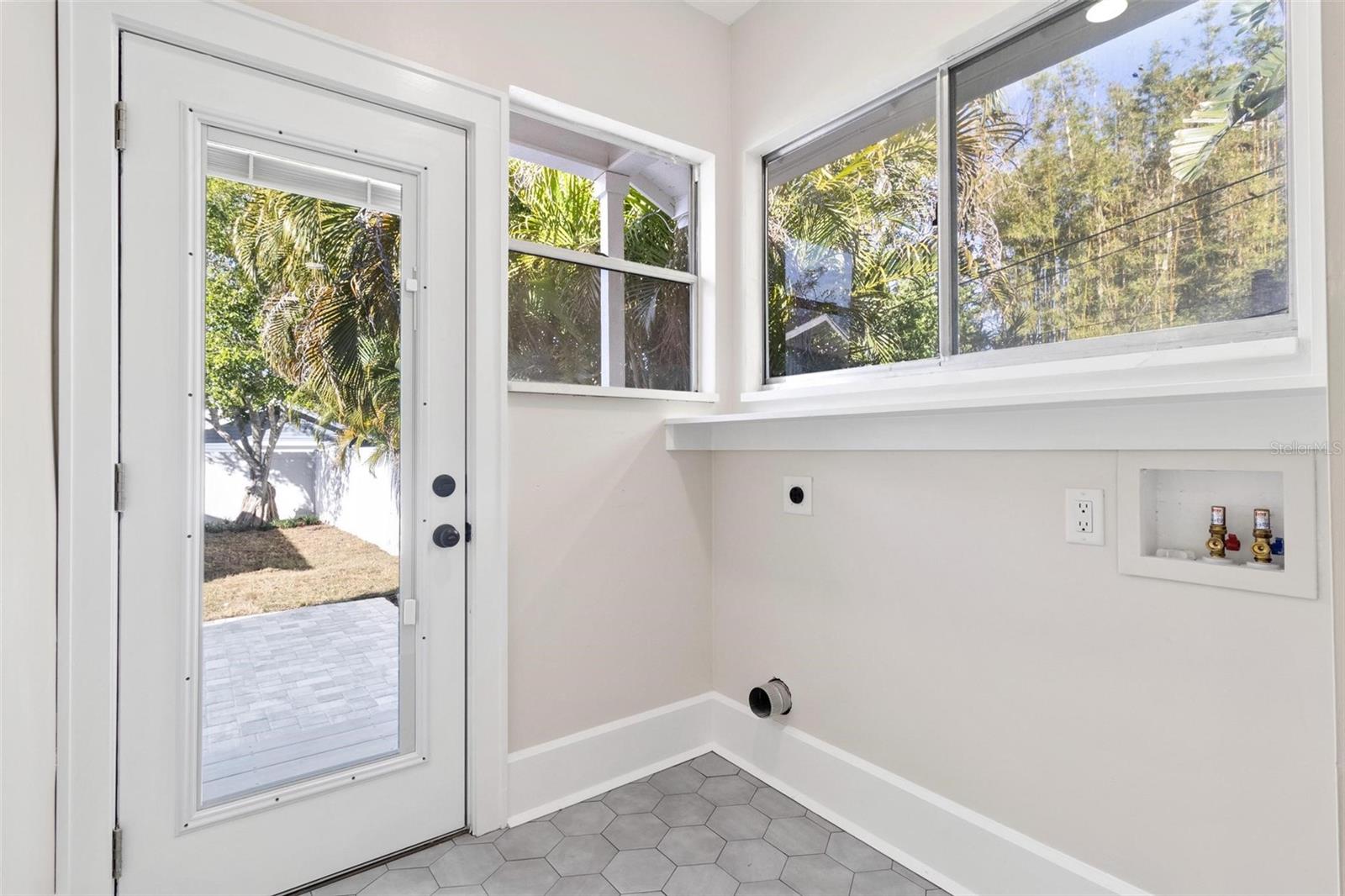 Utility room - washer/dryer hookup