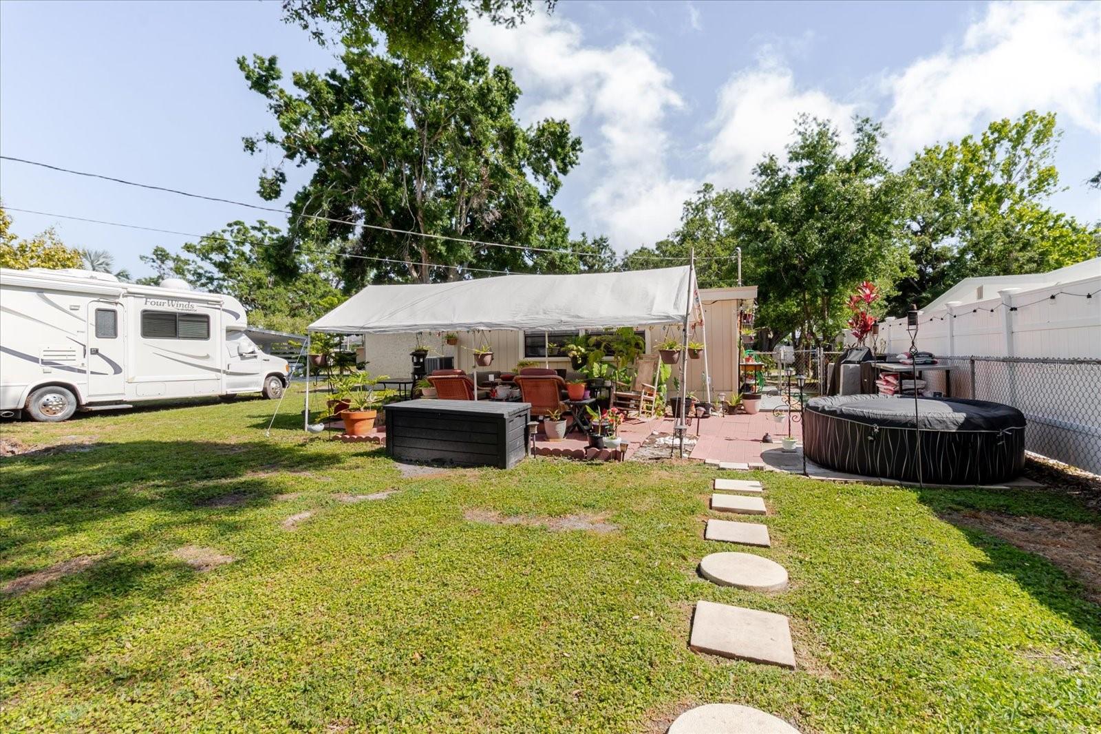 Huge Backyard. Plenty Of Room To Park an RV Or Camper - 27' Camper Shown Does NOT Stay