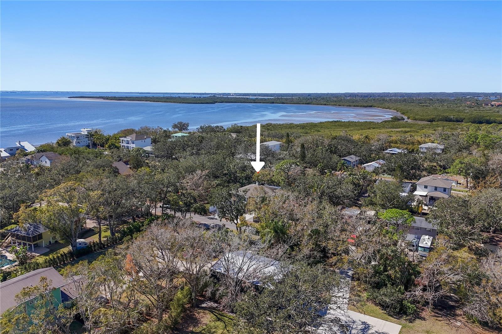 Aerial View of 7418 Bay Dr, Tampa FL
