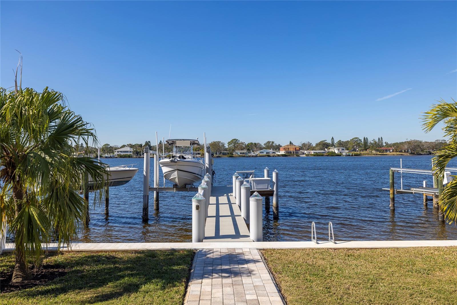 Dock -  10000 lb. lift with water and electric