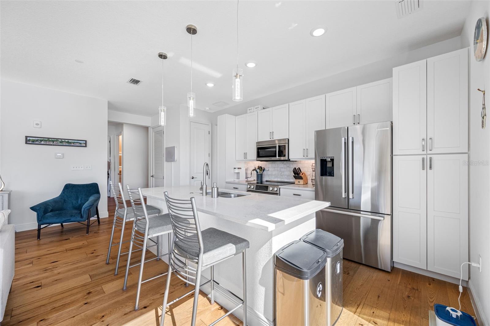 Oversized kitchen island with counter stool seating