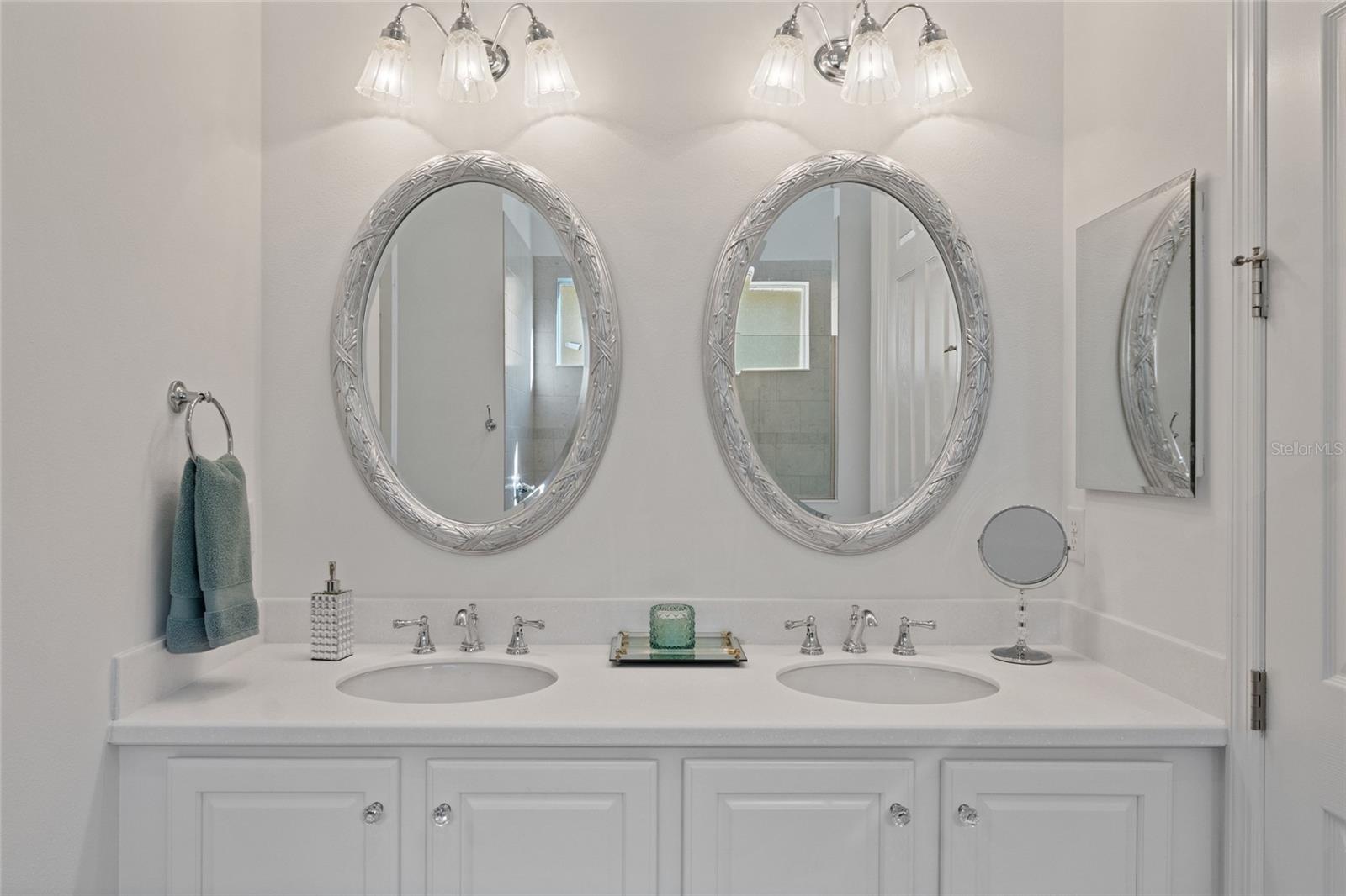 Ensuite bathroom with Corian counters and double sinks