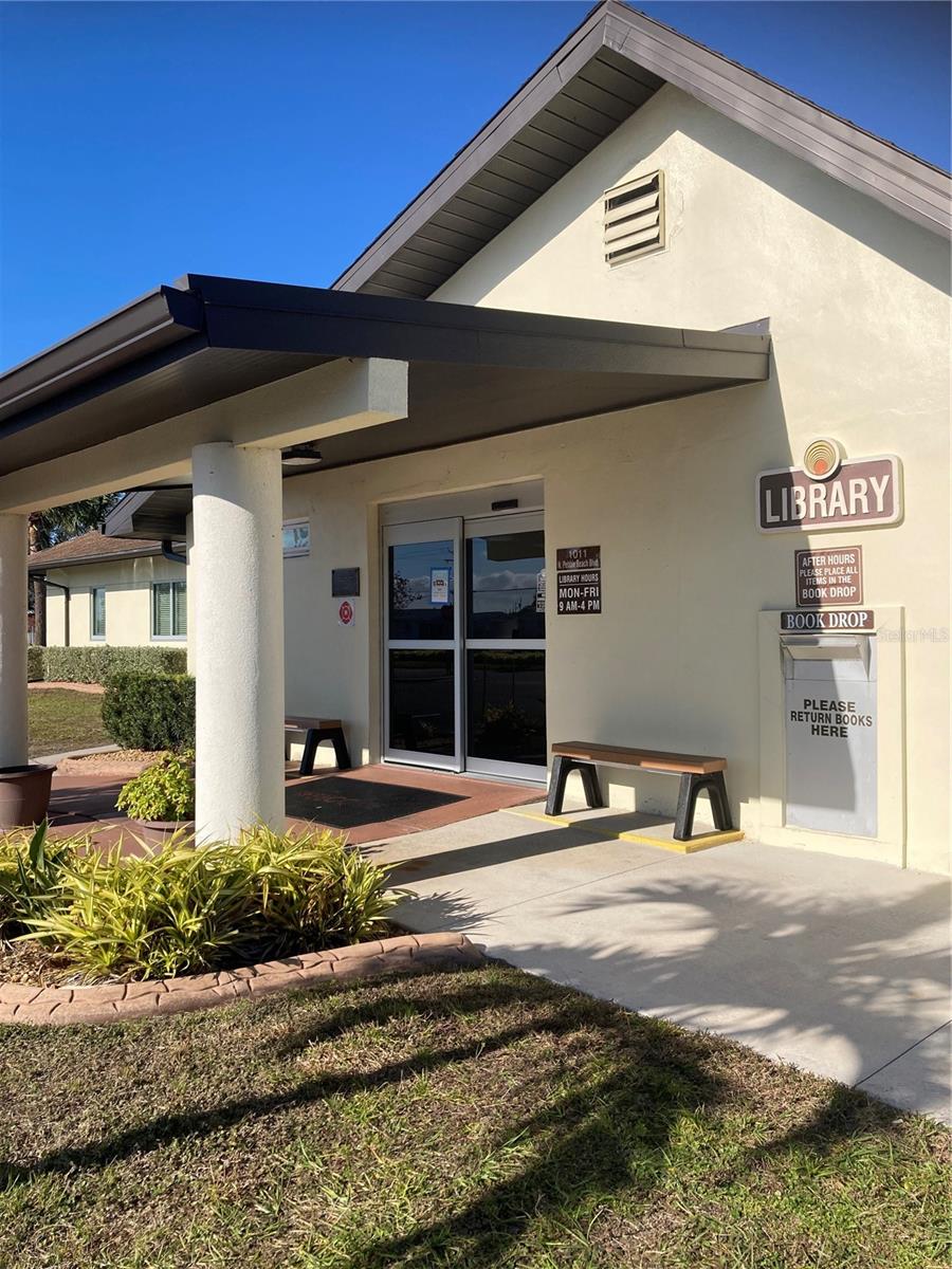 Sun City Center Association Library