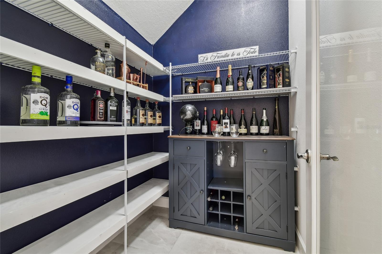 walk-in pantry