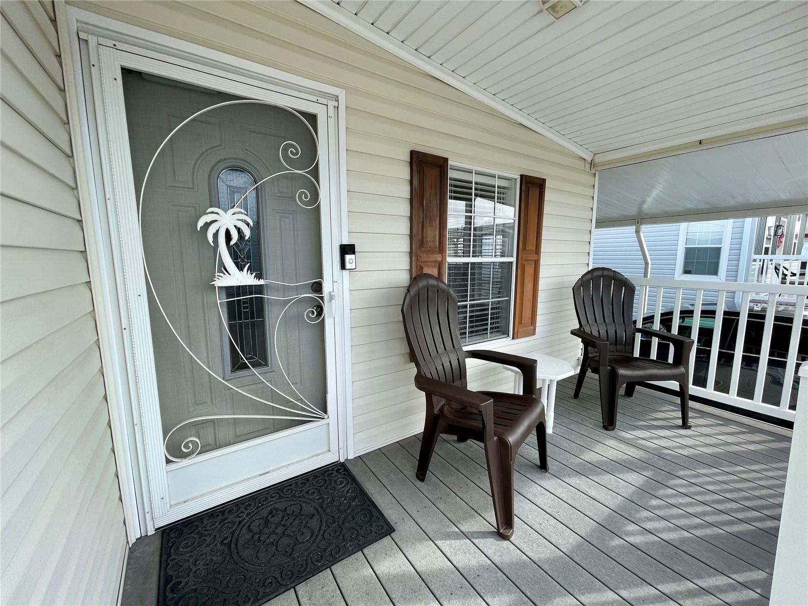 Front porch, seller loves this part of the home...