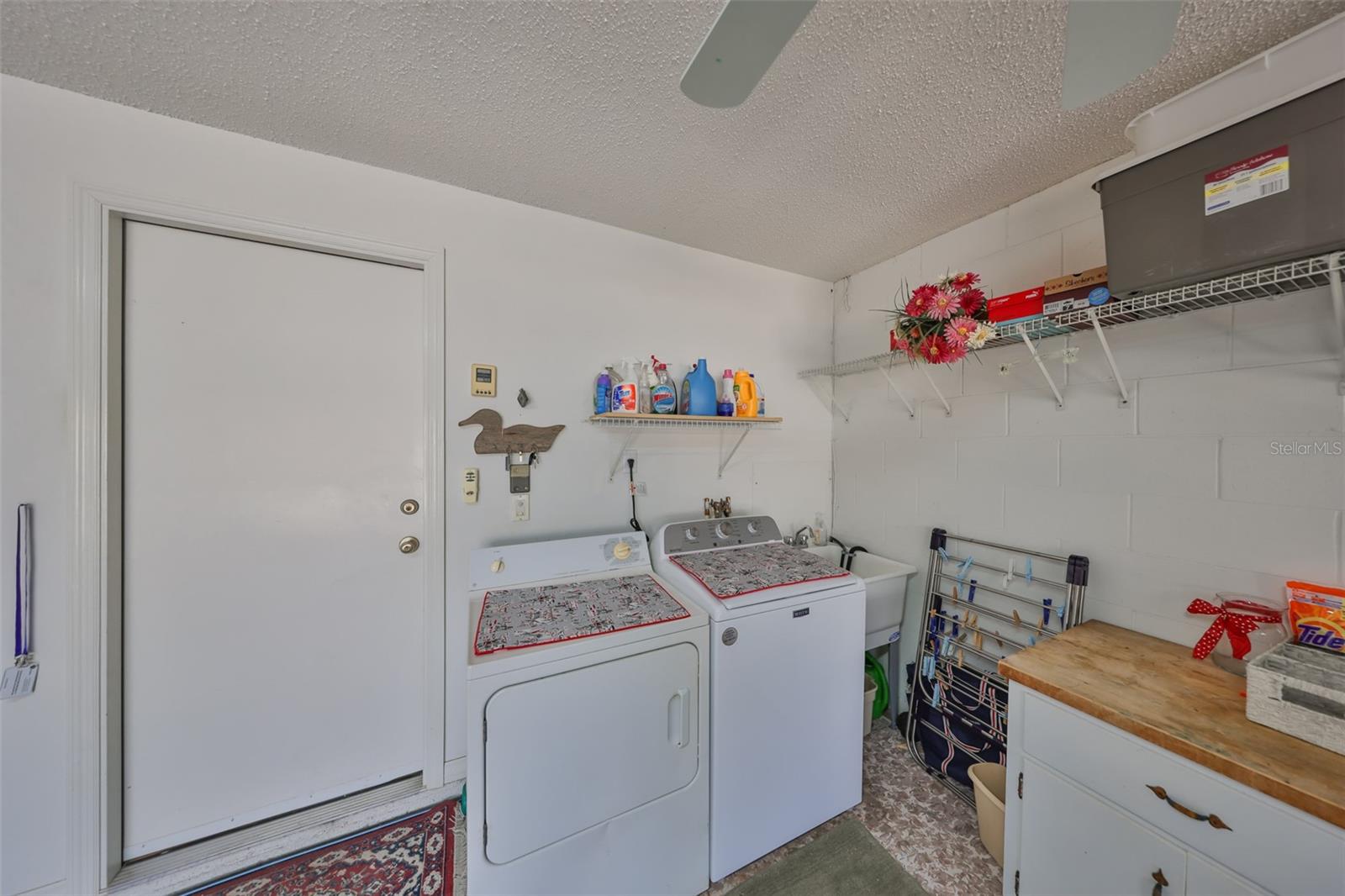 Washer & Dryer in the Garage. Can be moved inside.