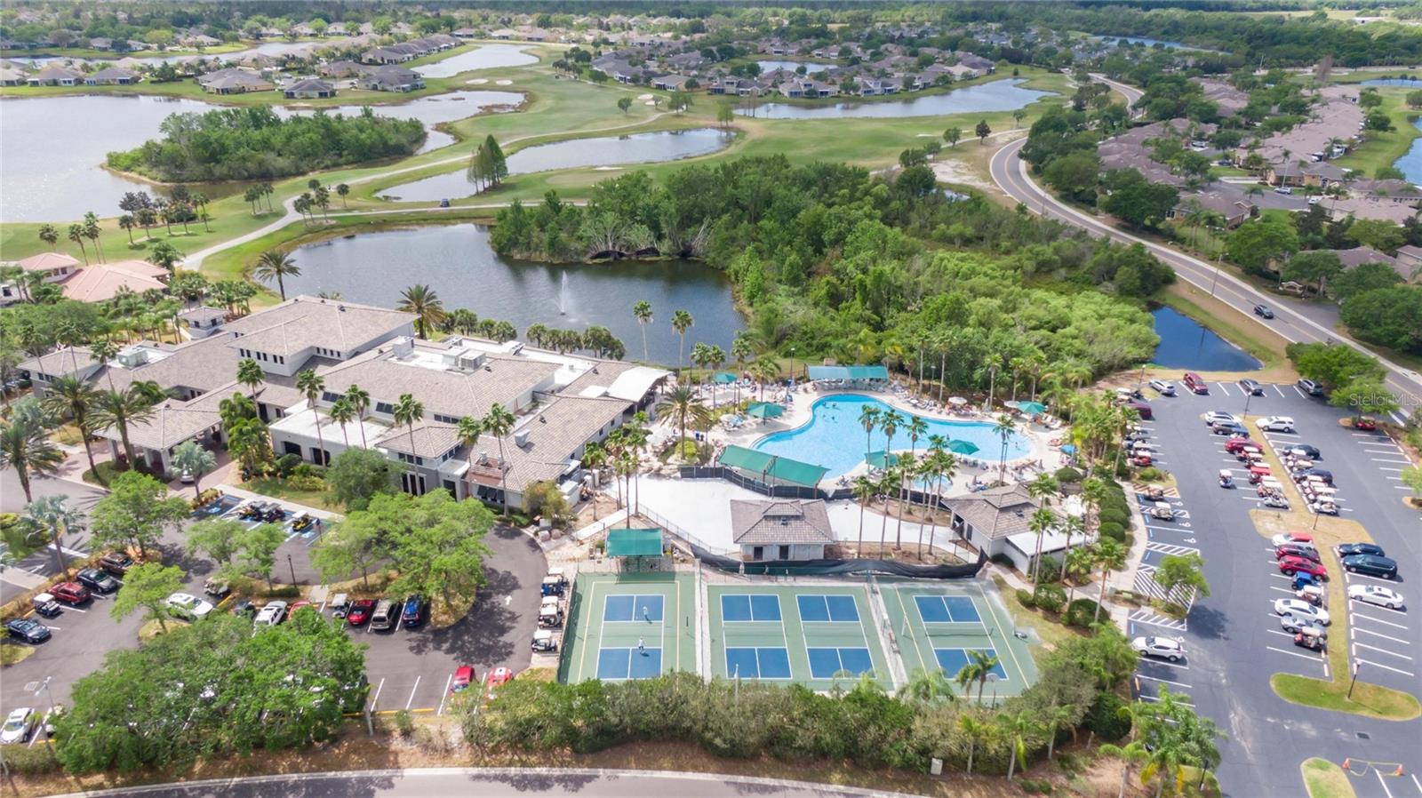 South Clubhouse outdoor pool