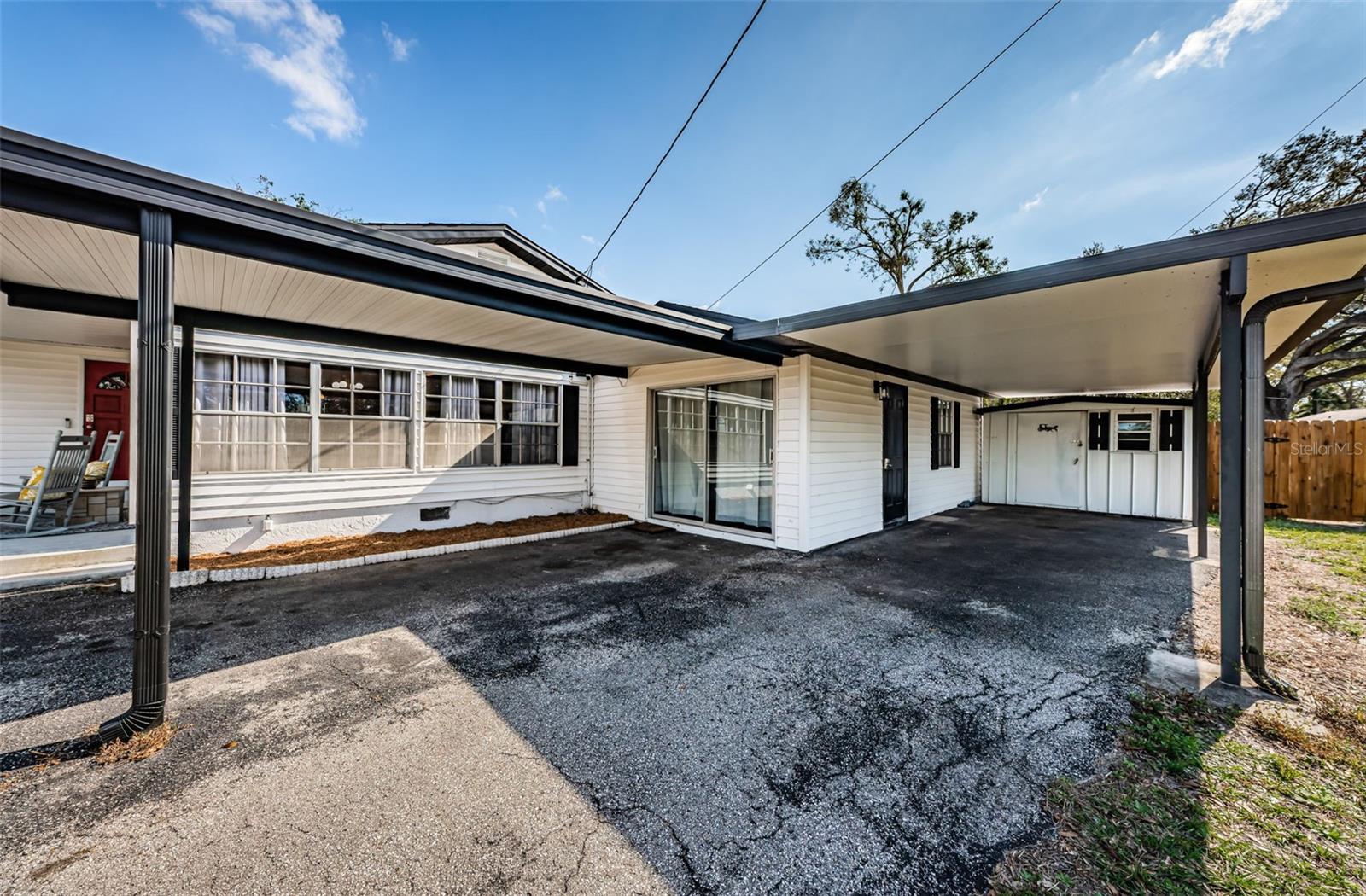 carport, shed, separate entrance