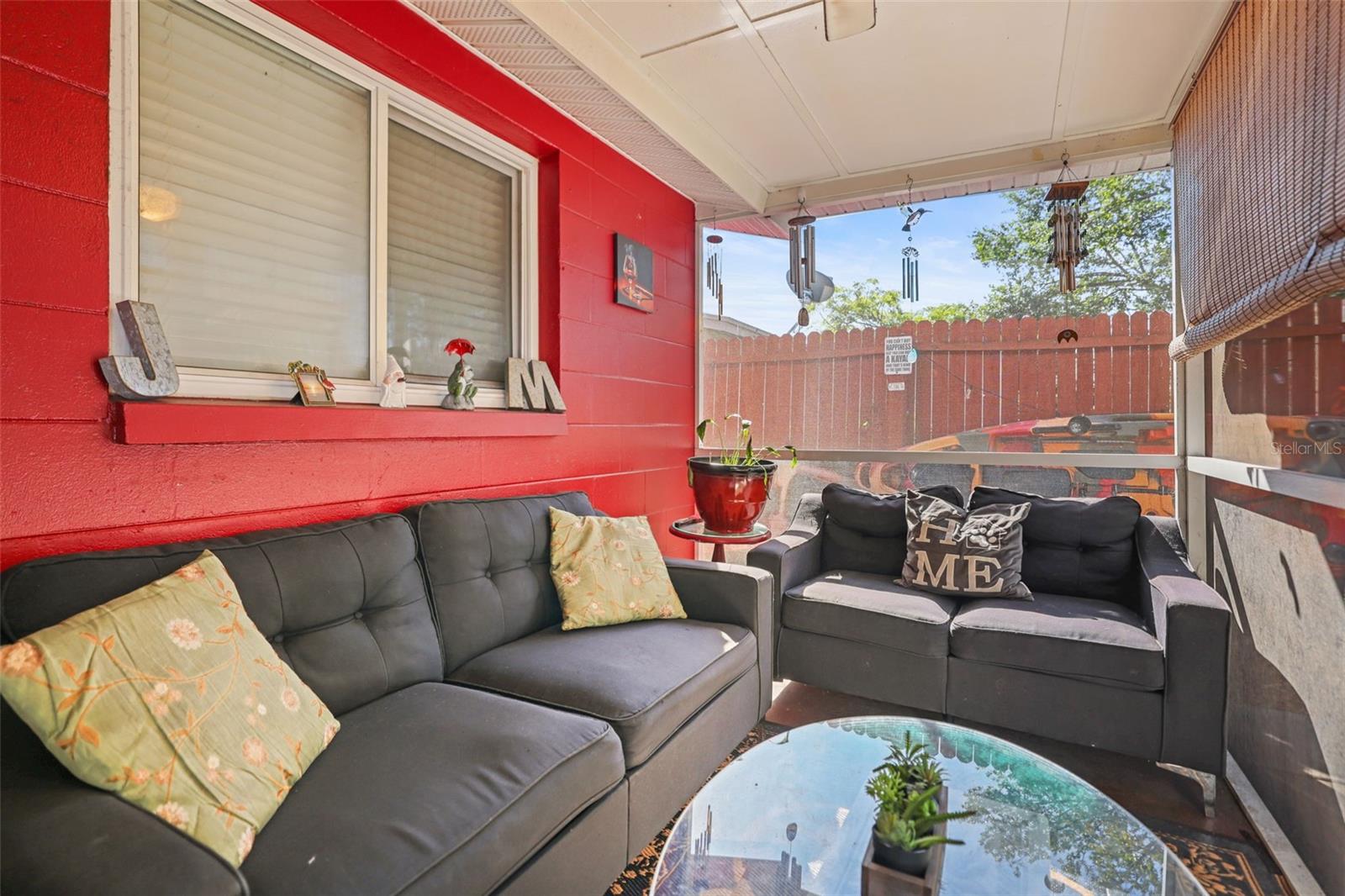 Enclosed screened porch