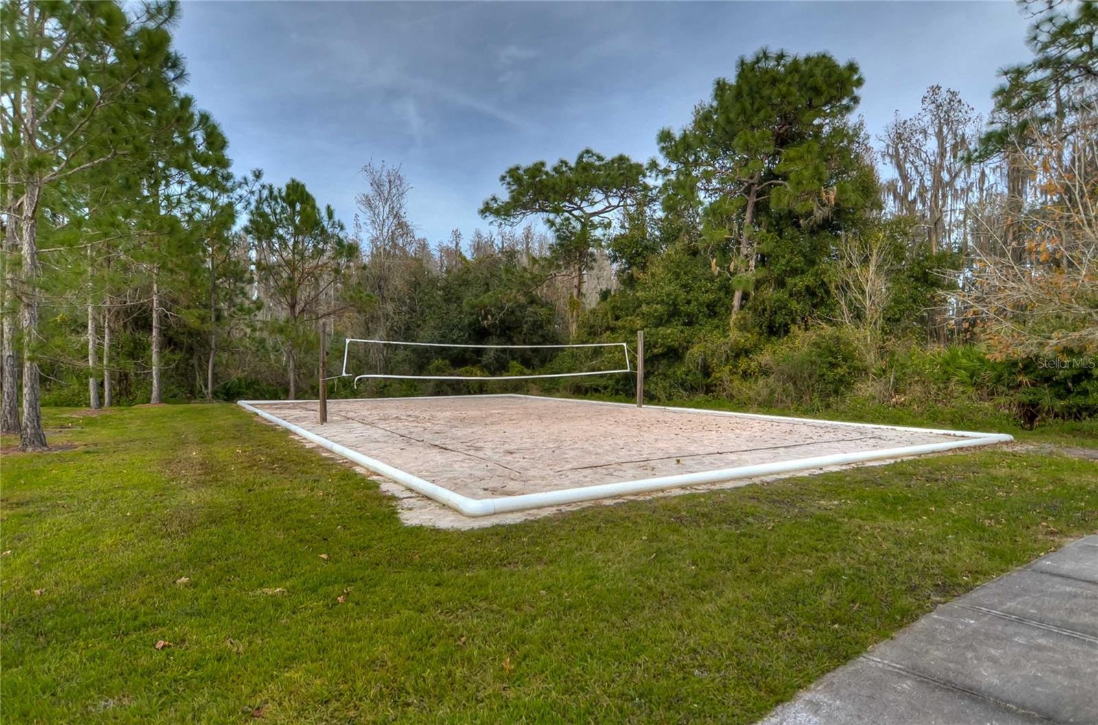 Meadow Pointe III sand volleyball