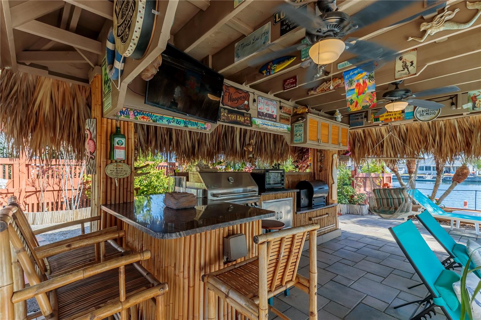 Outdoor Tiki Bar / Kitchen