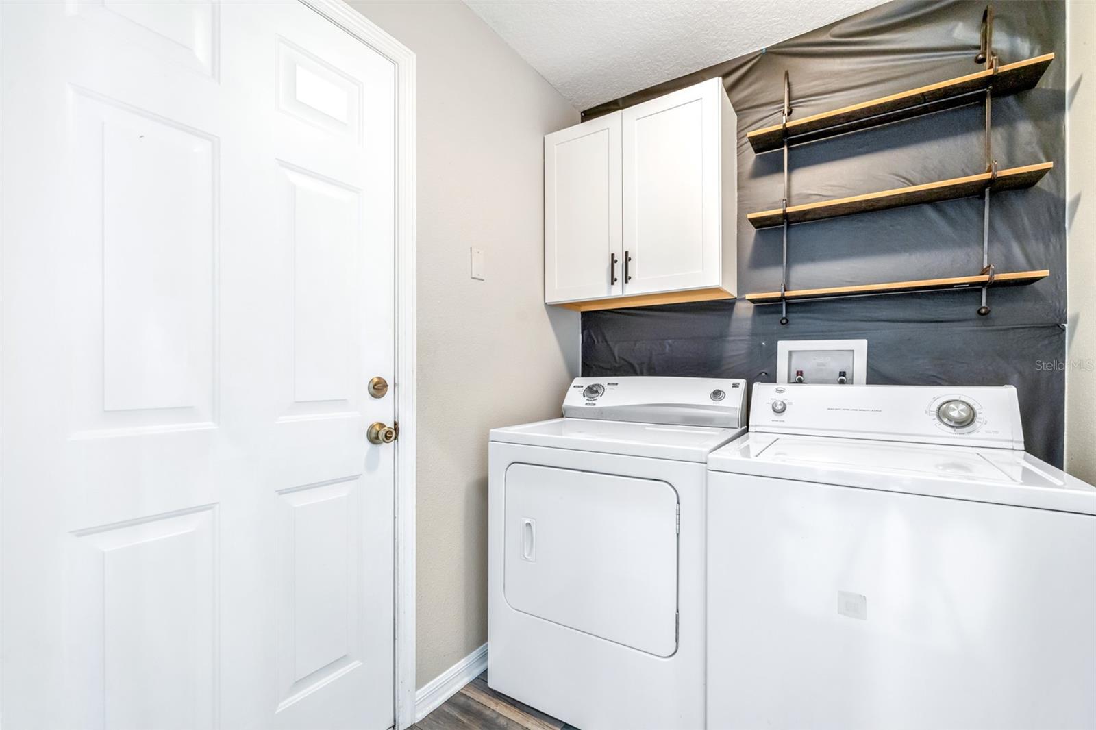 Laundry Room 6x5