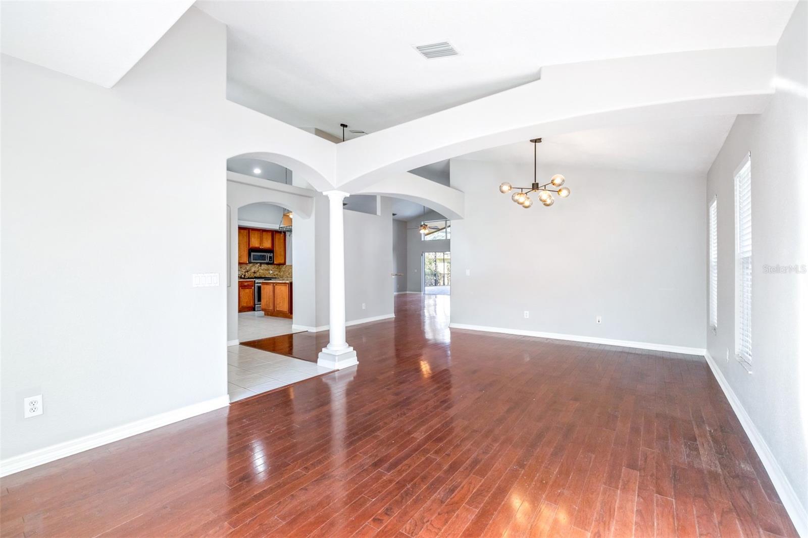 Dining room 10x12 / family