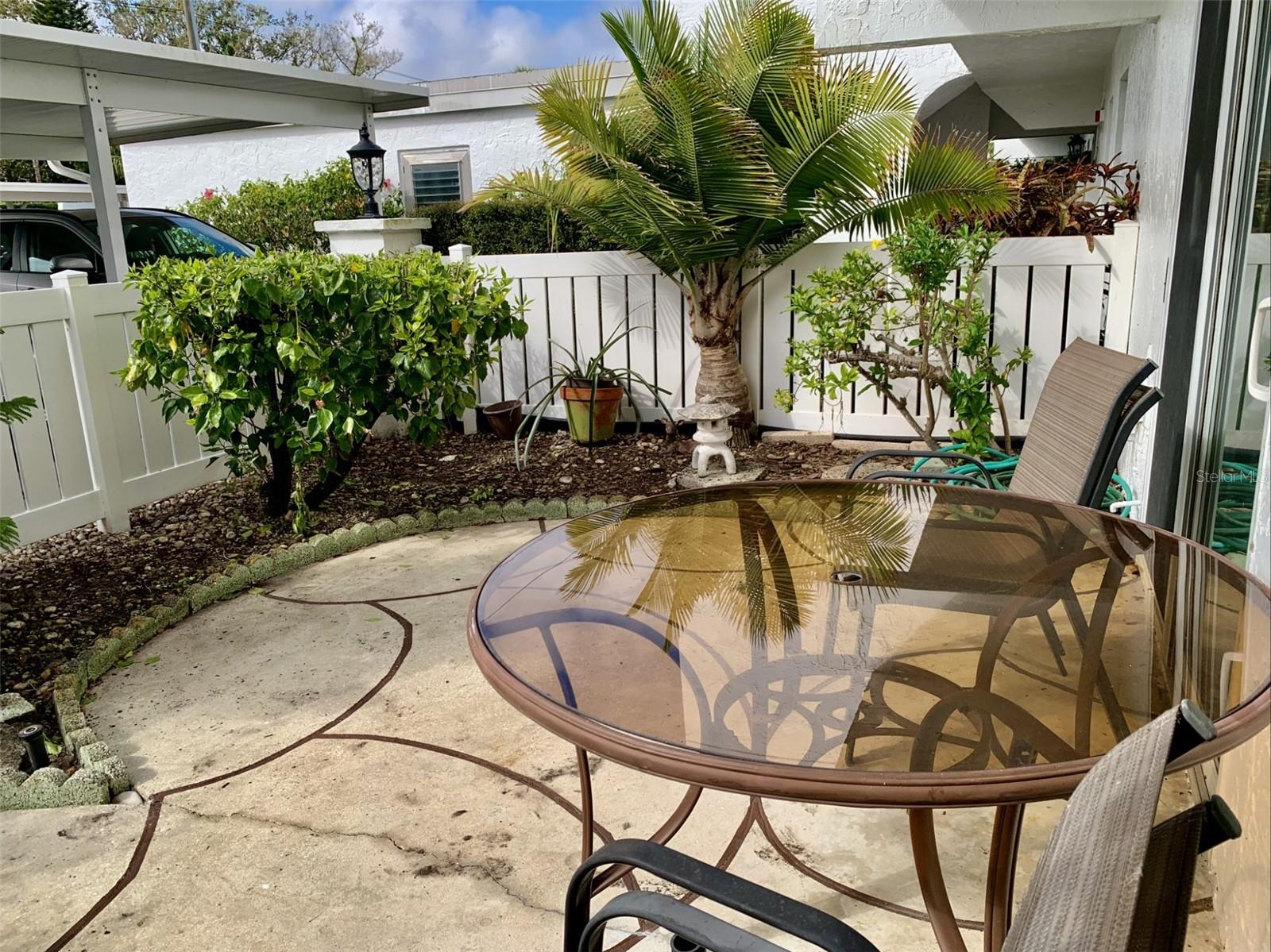 Beautiful front patio