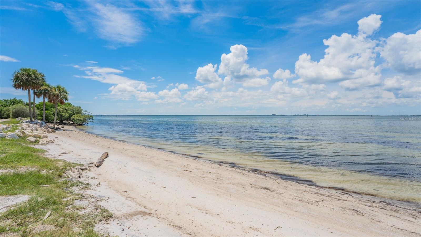 Nearby Picnic Island