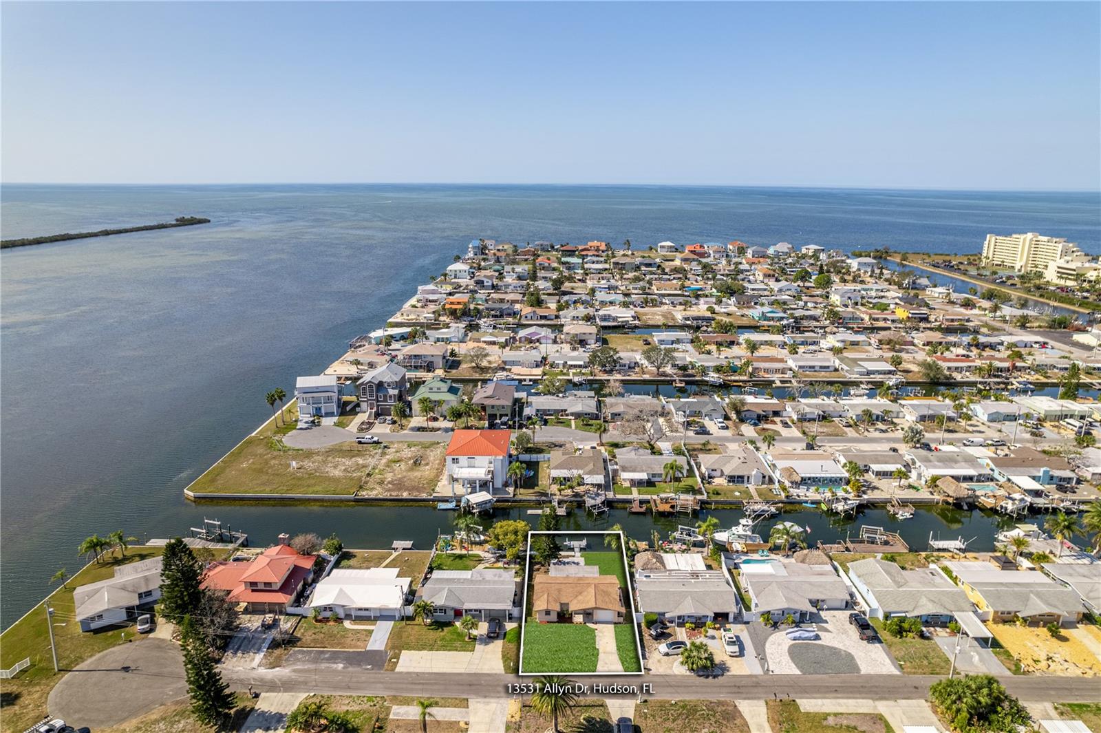 This life is what it is all about if you love to fish, swim and enjoy the Gulf of Mexico along with the spectacular and fun lifestyle that it freely offers!  Grass has been virtually enhanced.