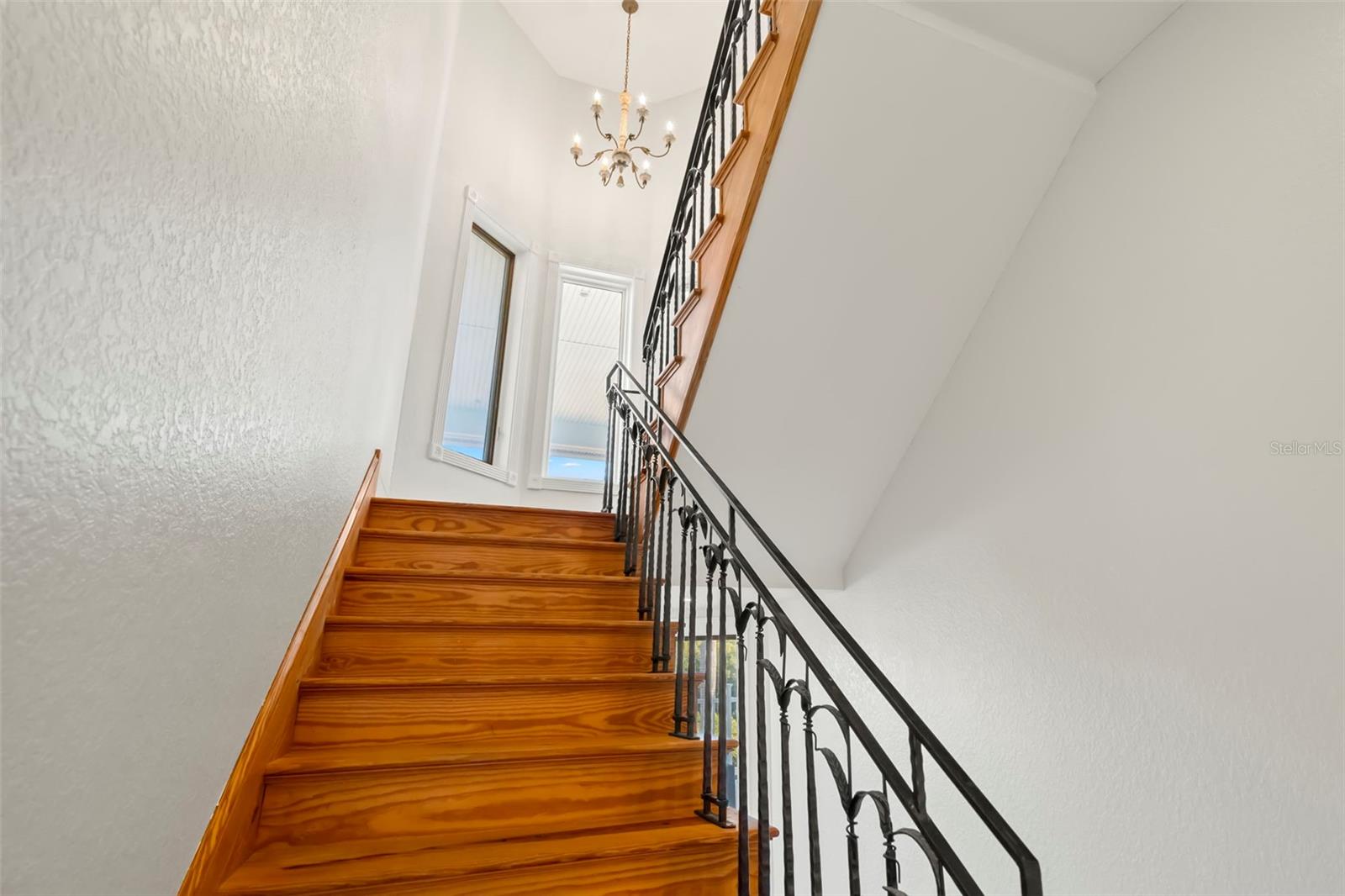 Beautiful magrove custom hand rails on stairs